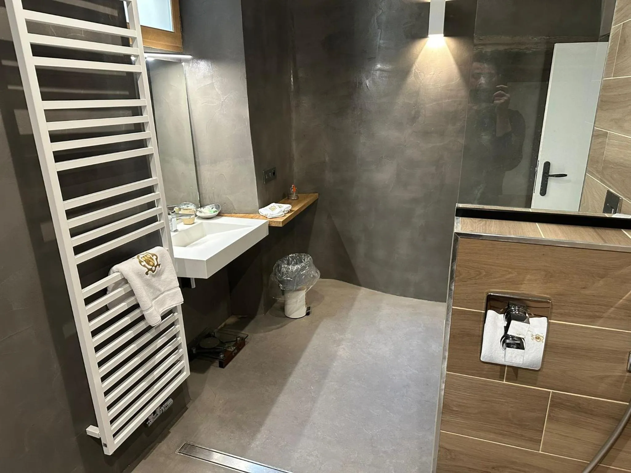 Shower in Maison de la Pra