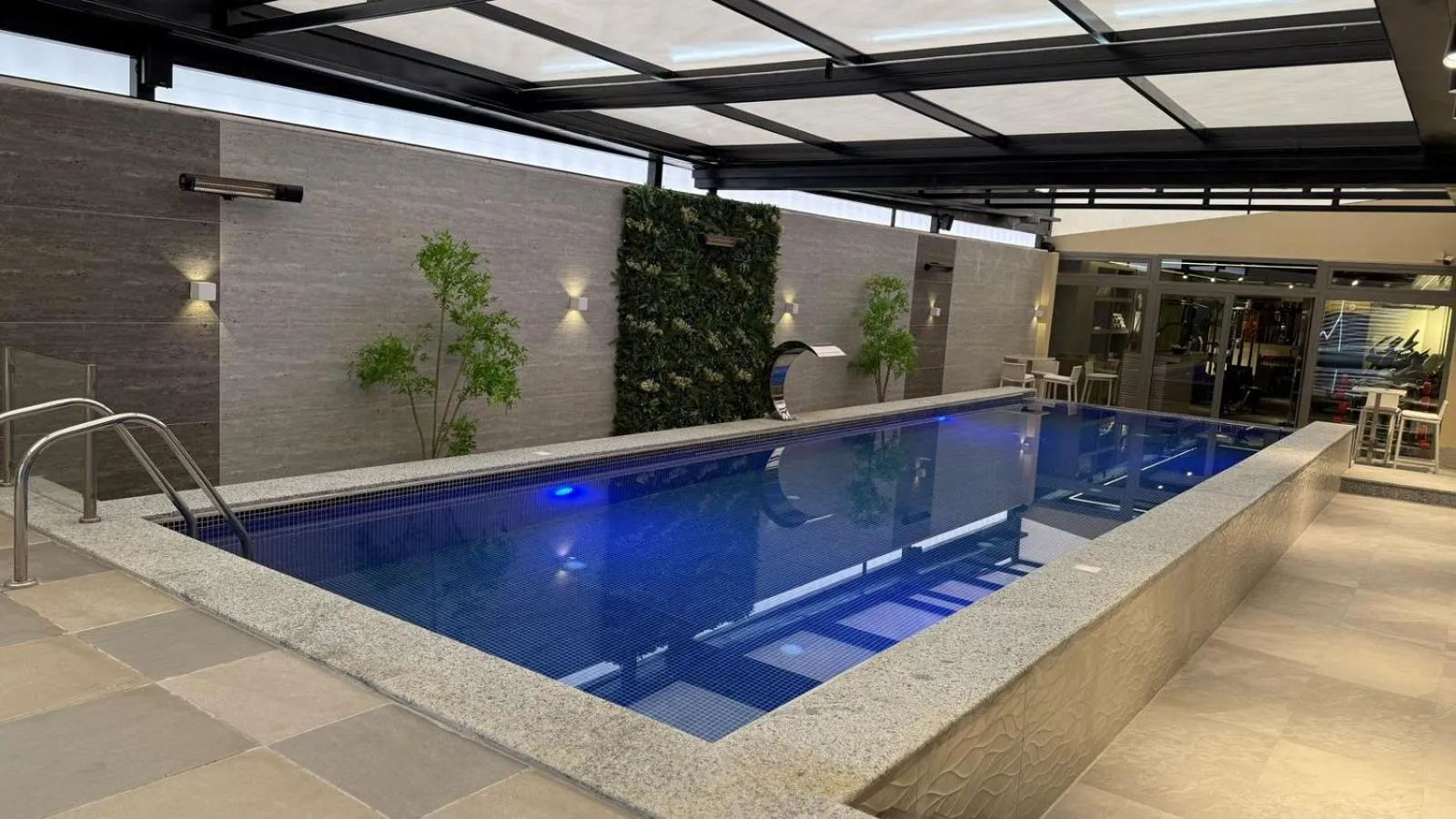 Swimming pool in Lijam Hotel