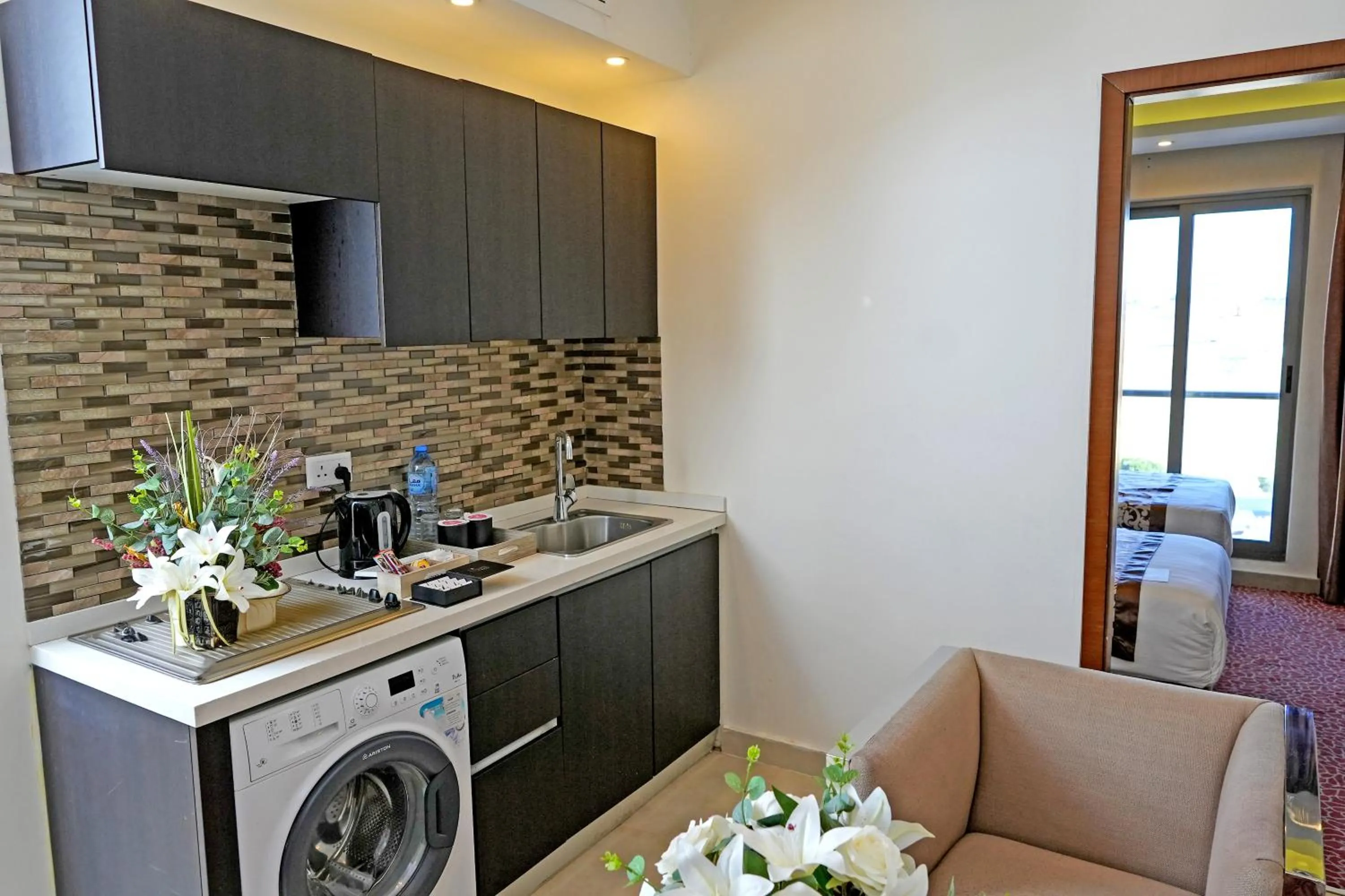 Kitchen or kitchenette in Lijam Hotel