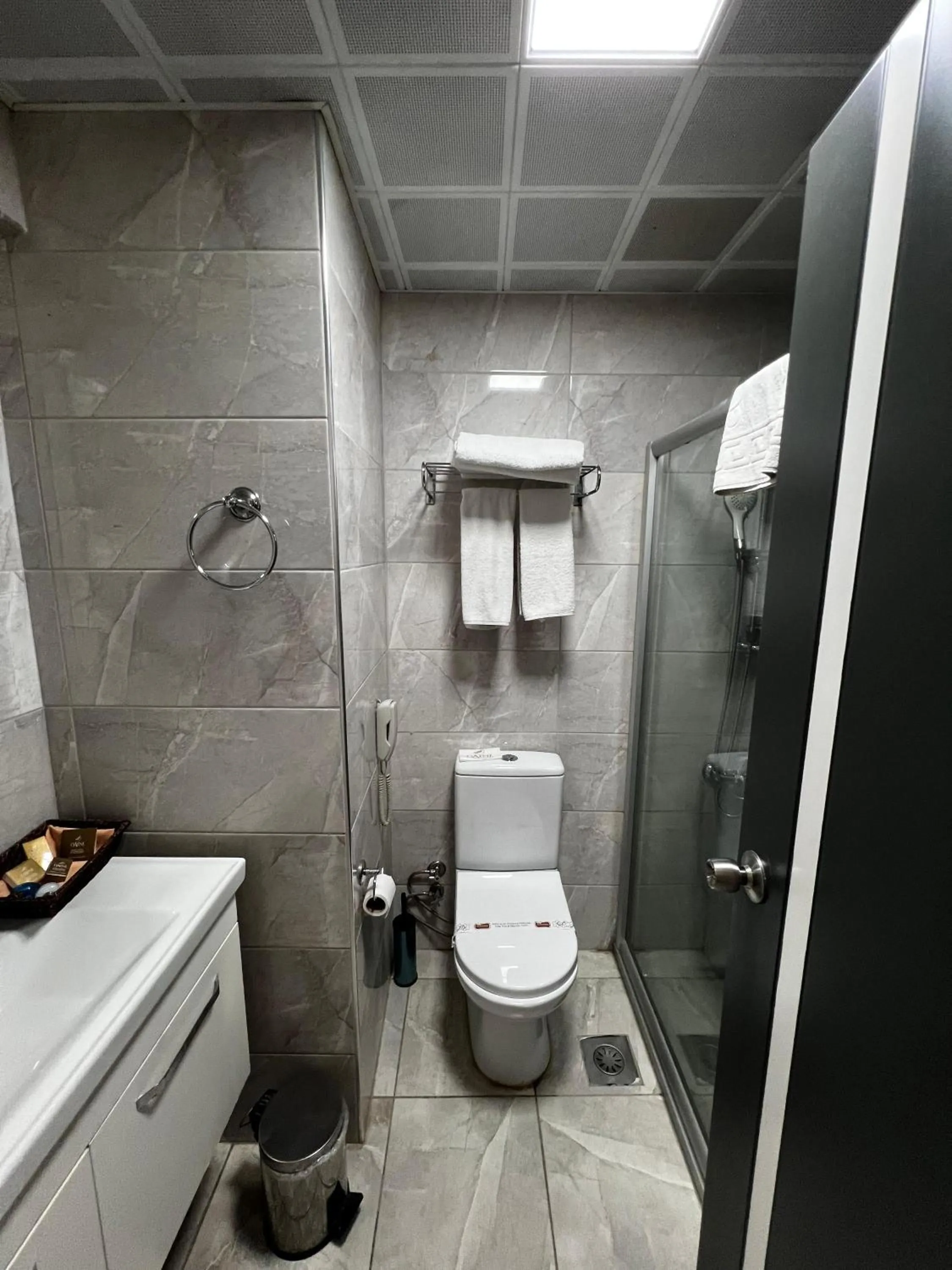 Shower in Dafne Hotel