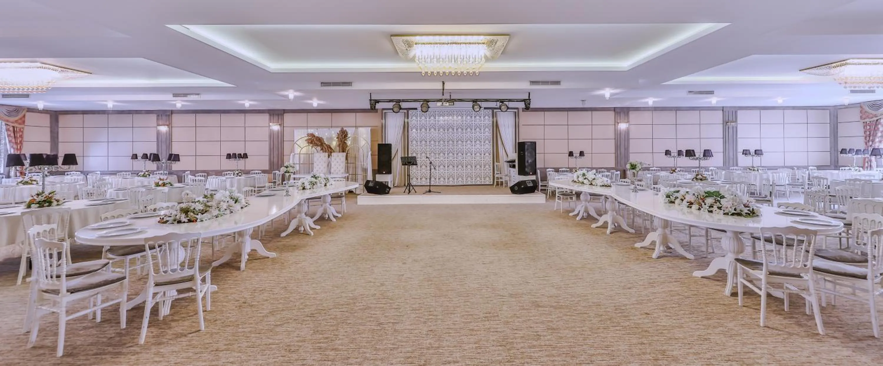 wedding in Dafne Hotel