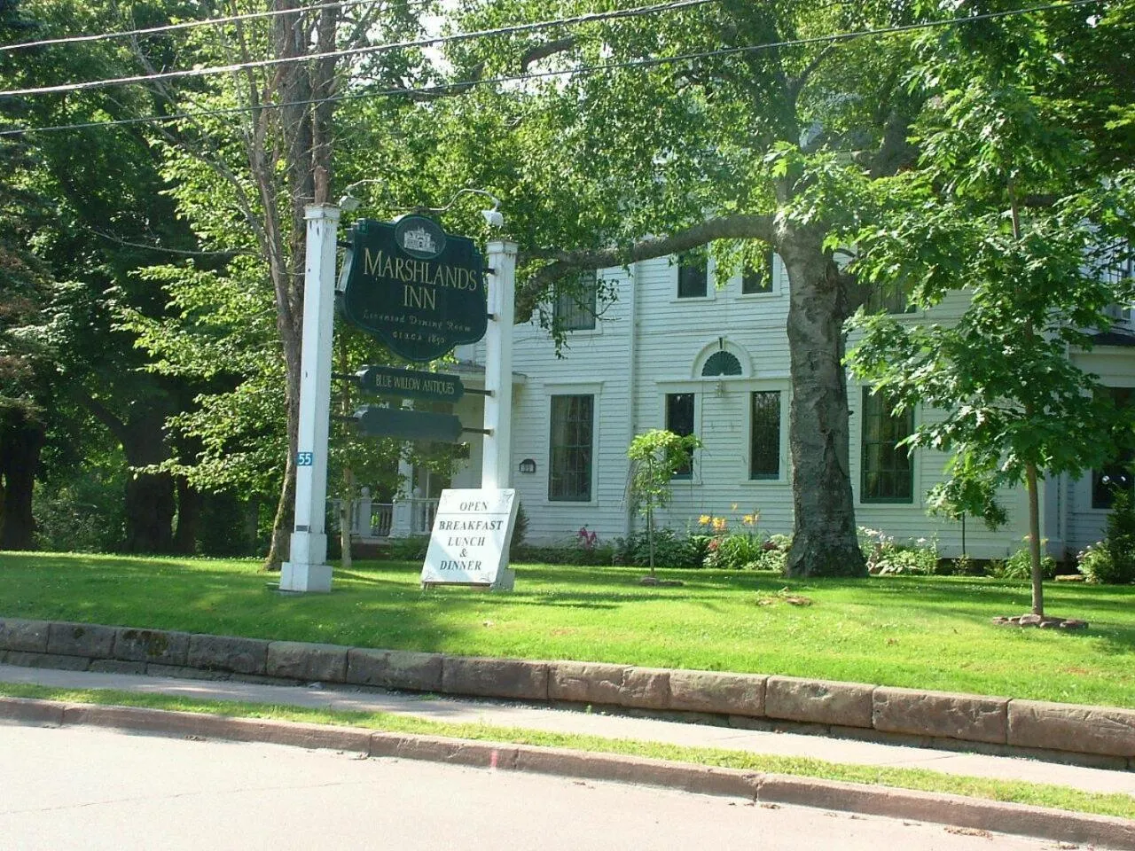 Property building in Marshlands Inn