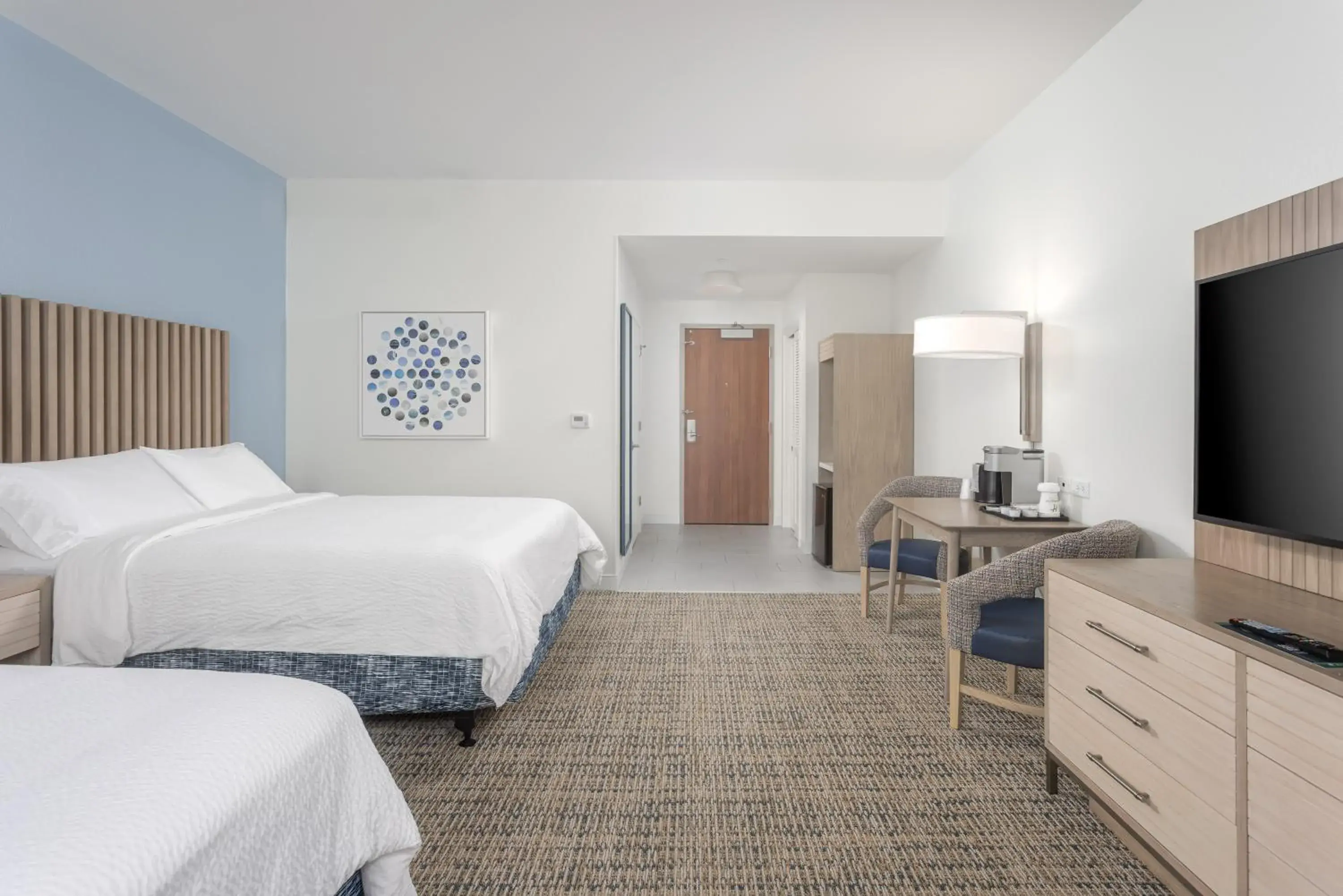 Deluxe Twin Room - Hearing Accessible in Holiday Inn Resort Pensacola Beach Gulf Front by IHG Deluxe Twin Room - Hearing Accessible in Holiday Inn Resort Pensacola Beach Gulf Front by IHG