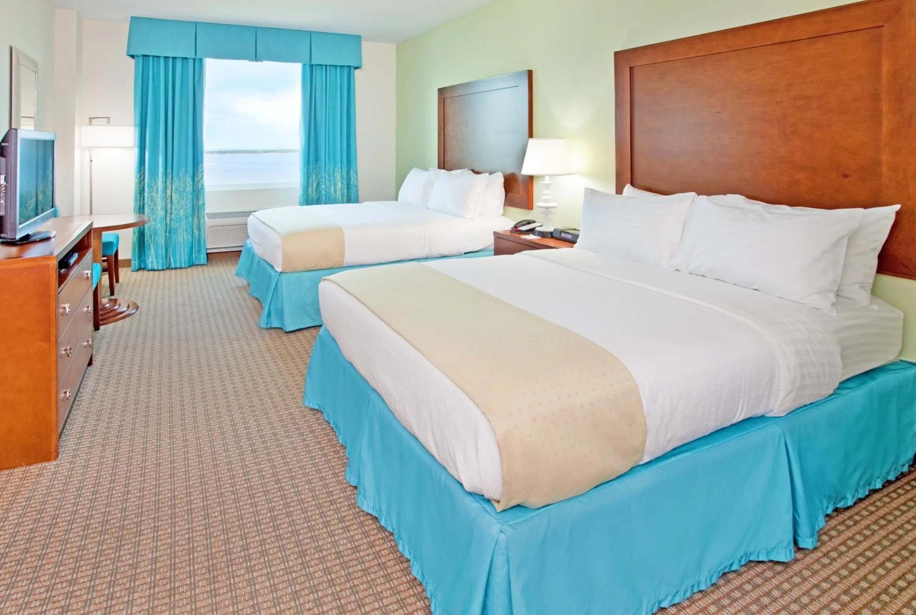 Queen Room with Two Queen Beds - Non-Smoking in Holiday Inn Resort Pensacola Beach Gulf Front by IHG