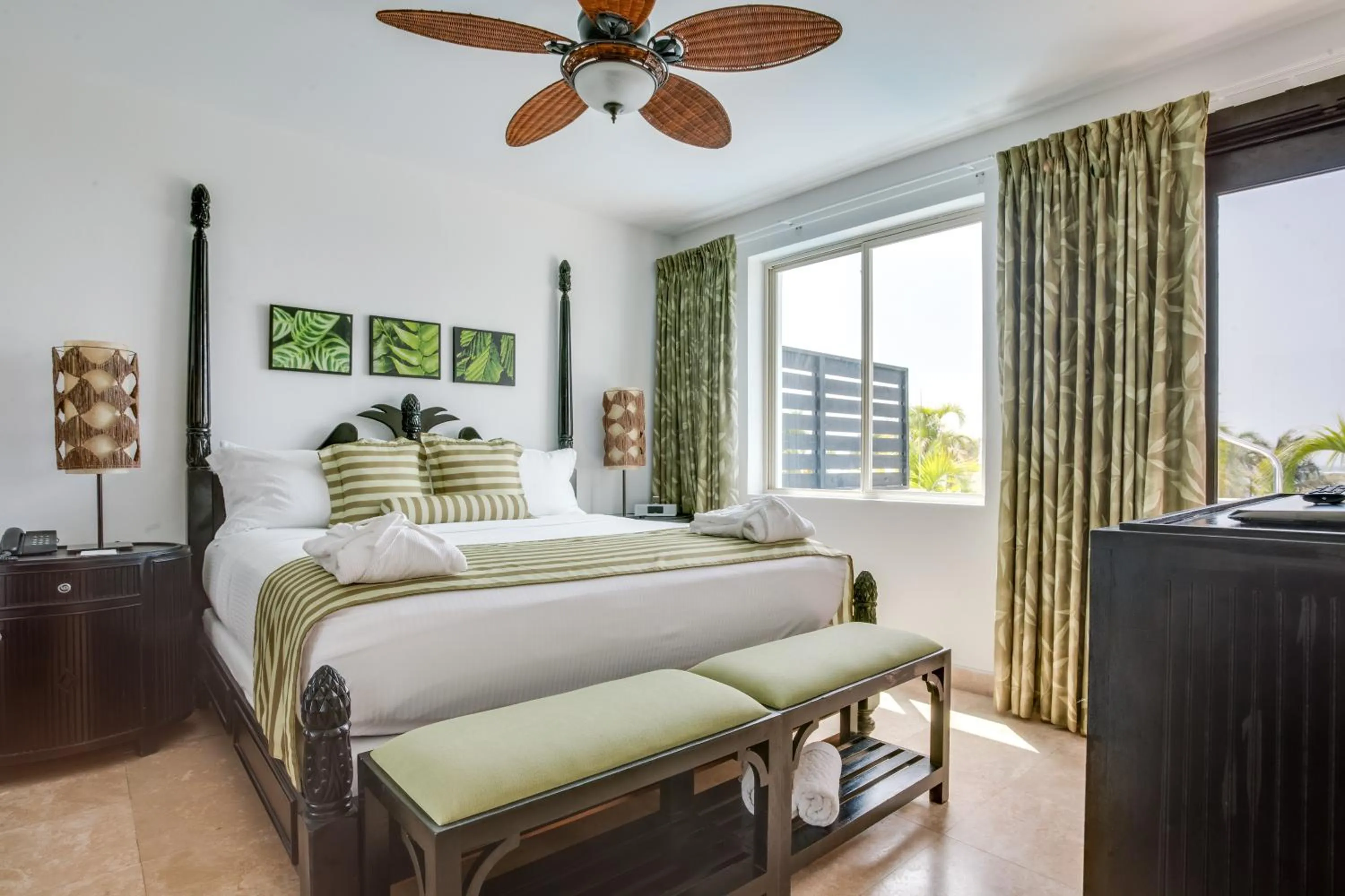 Bed in Las Terrazas Resort