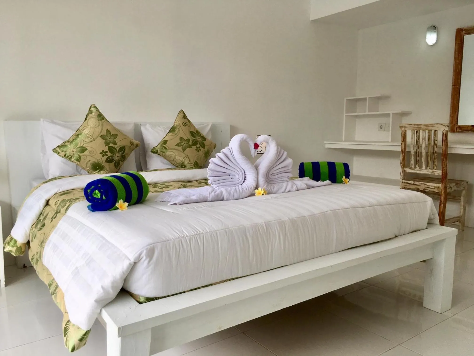 Bed in Narayana Homestay