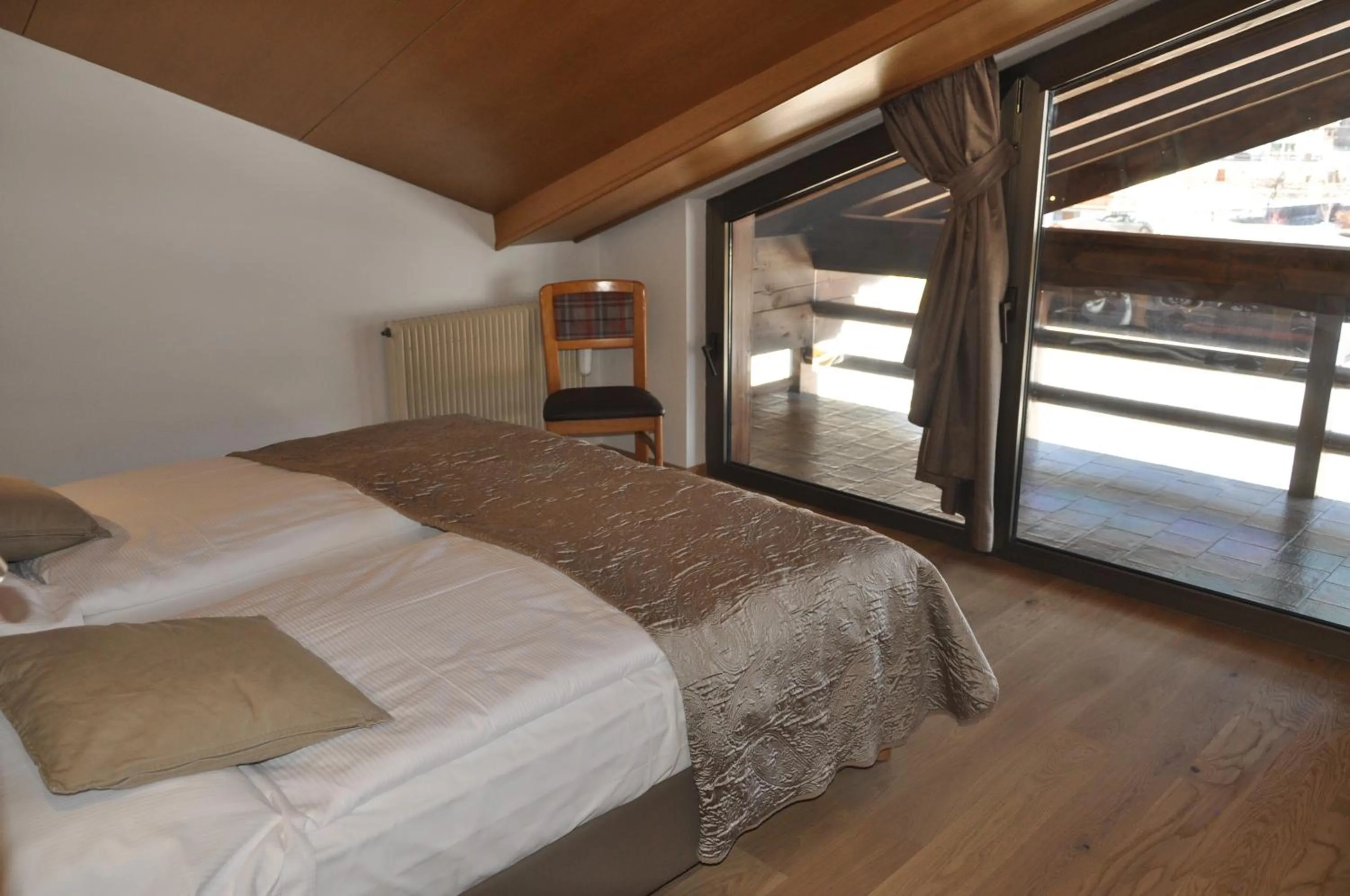 Bedroom, Bed in Residence Anda