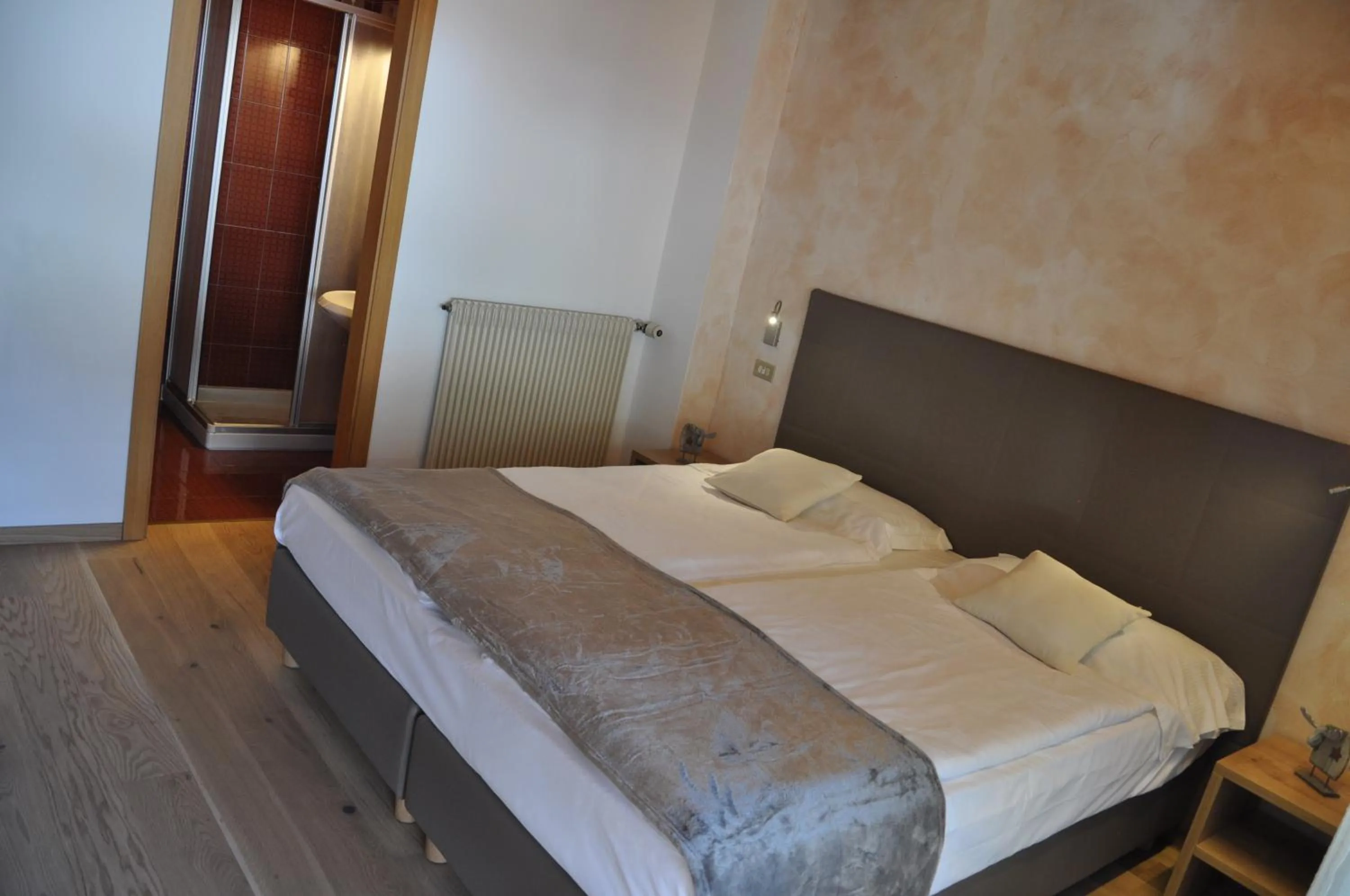 Bedroom, Bed in Residence Anda