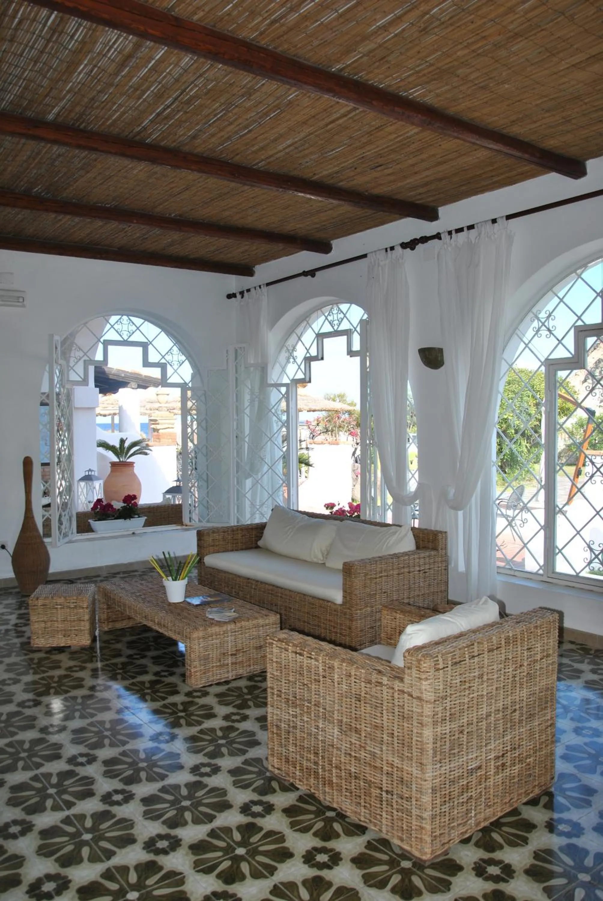 Communal lounge/ TV room in Hotel Rojas