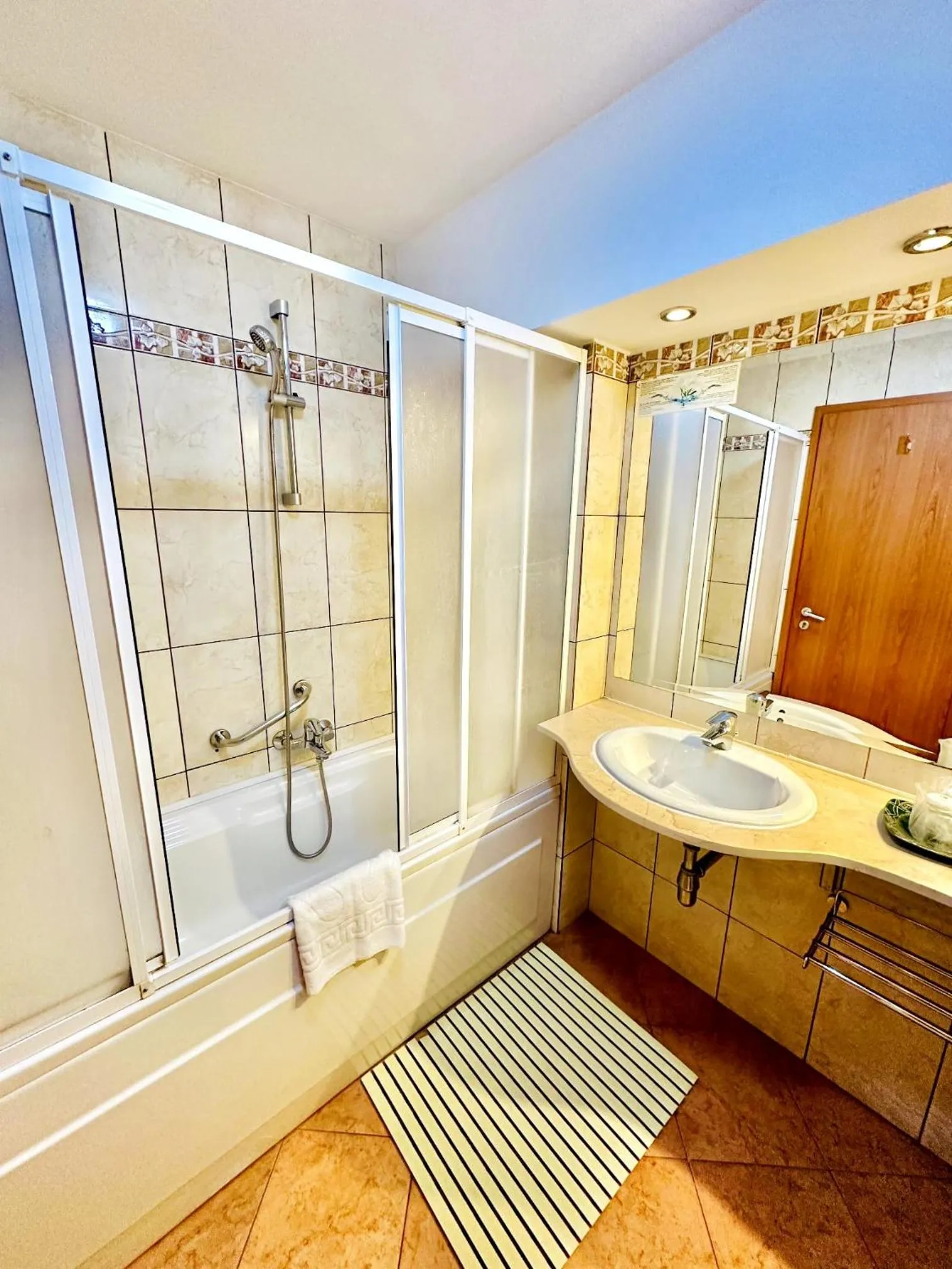 Bathroom in Atrium Panoramic Hotel & Spa