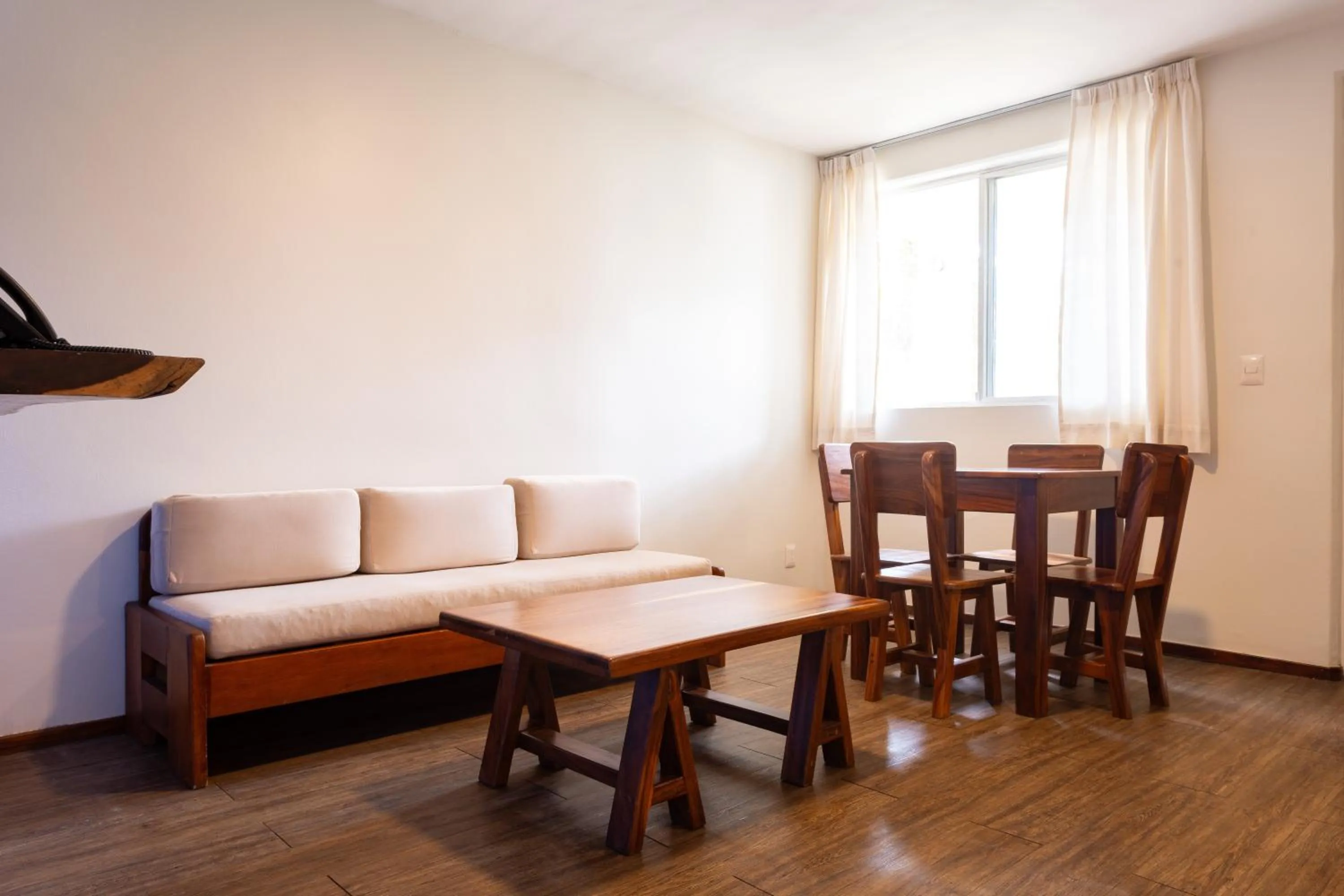 Dining area in Hotel Suites Villasol