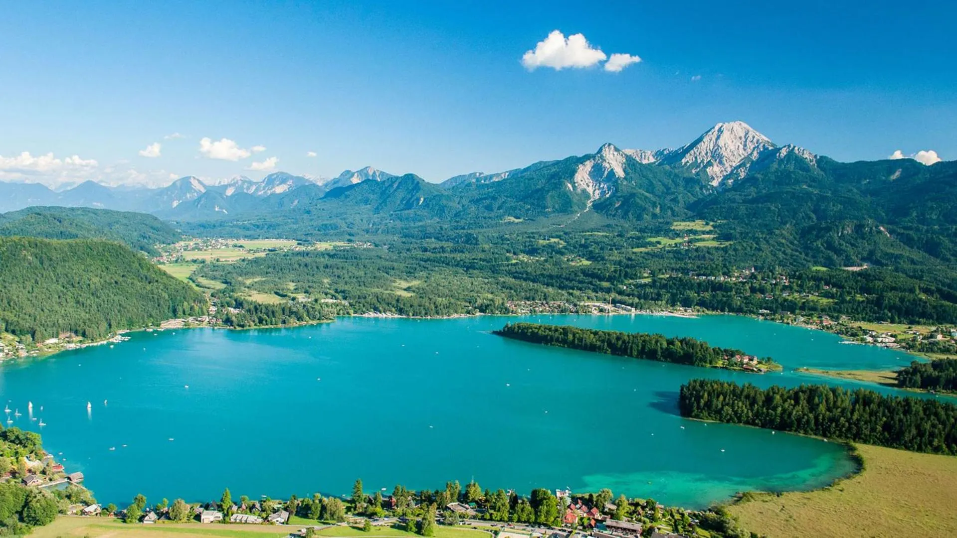 Lake view in Hotel Seven