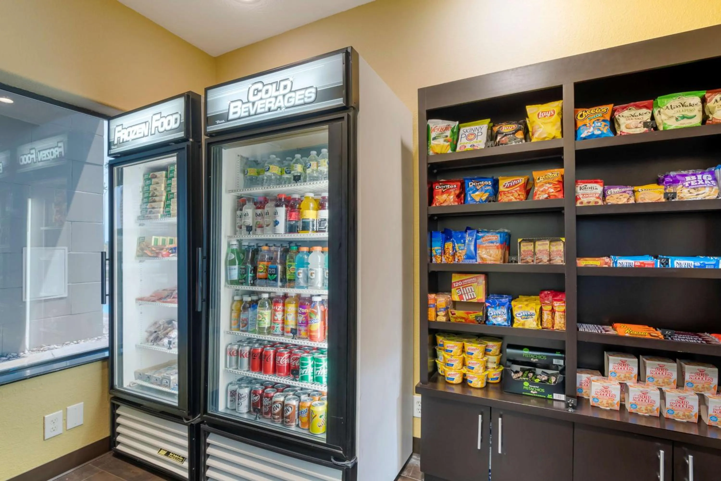 Property building in Best Western Plus DFW Airport Suites