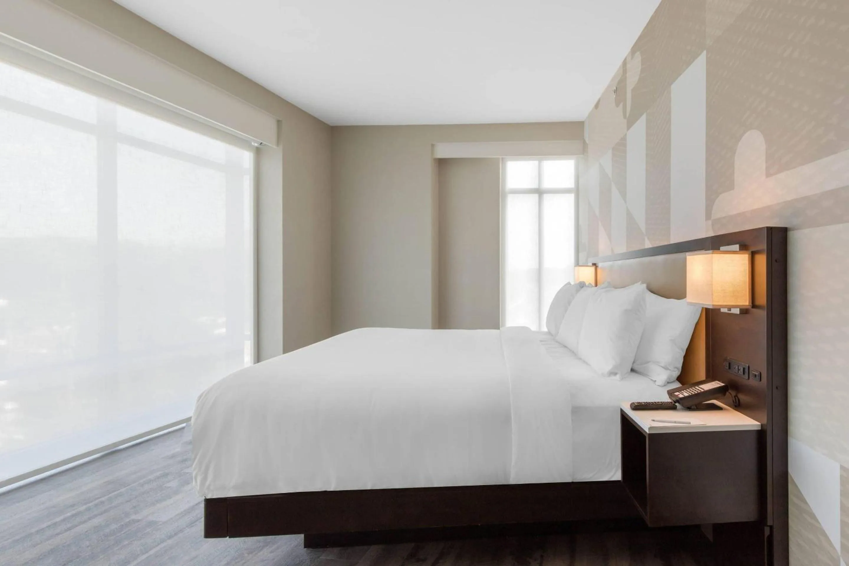 Bedroom, Bed in Cambria Hotel College Park