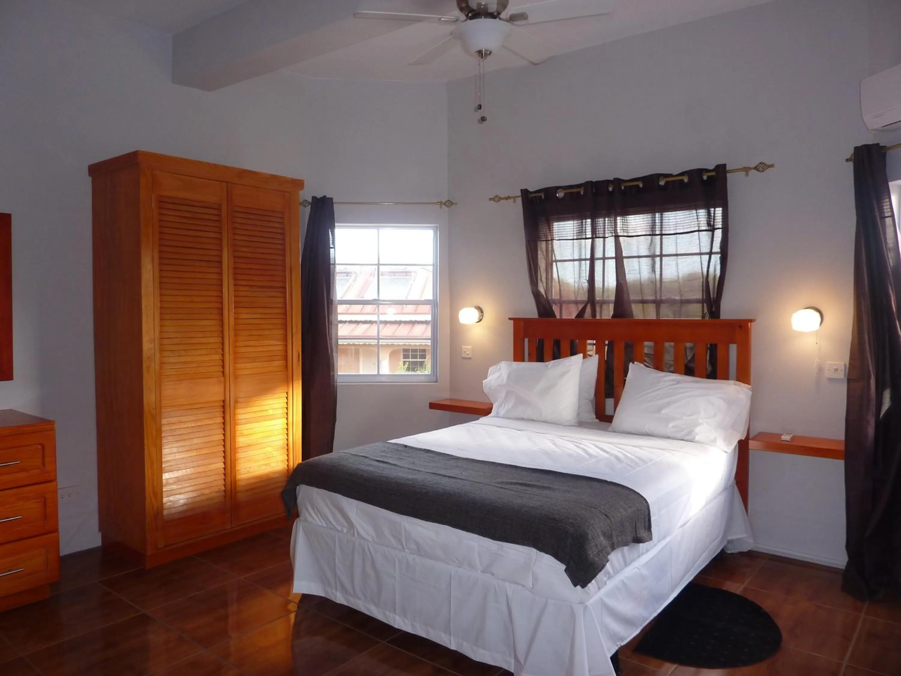 Bed in La Heliconia & Day Spa