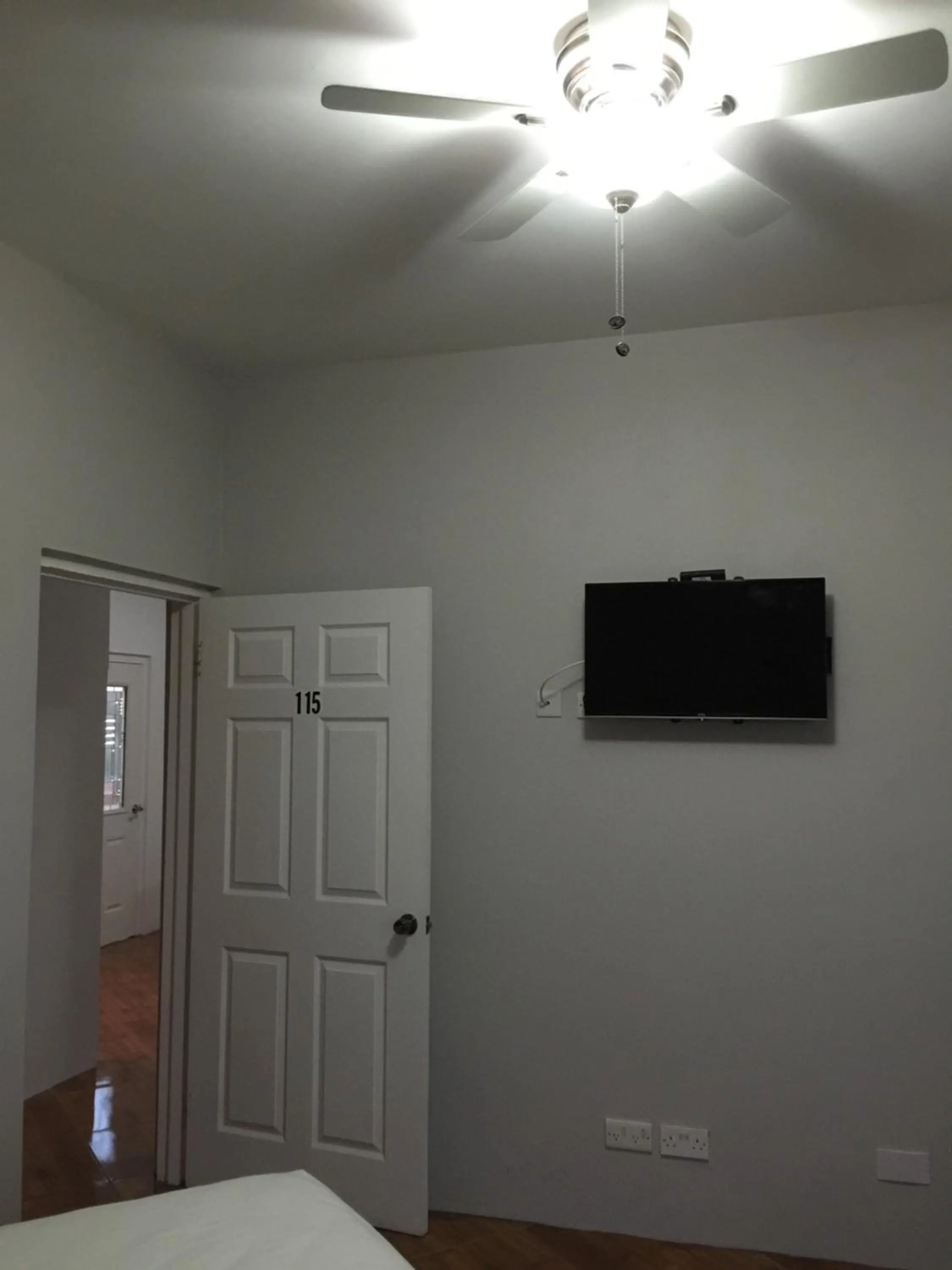 Bedroom, Bed in La Heliconia & Day Spa