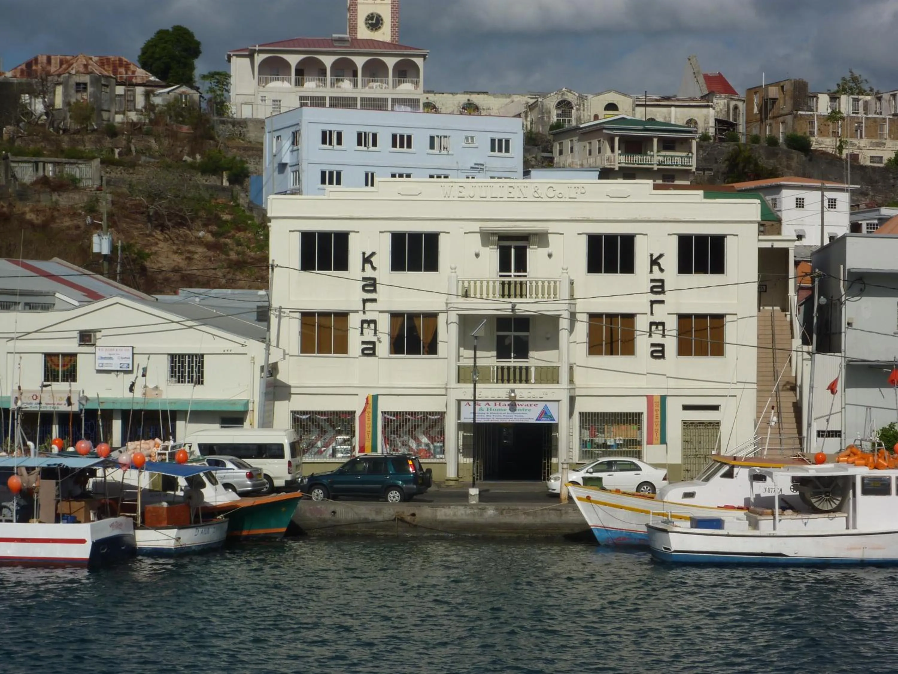 Area and facilities in La Heliconia & Day Spa