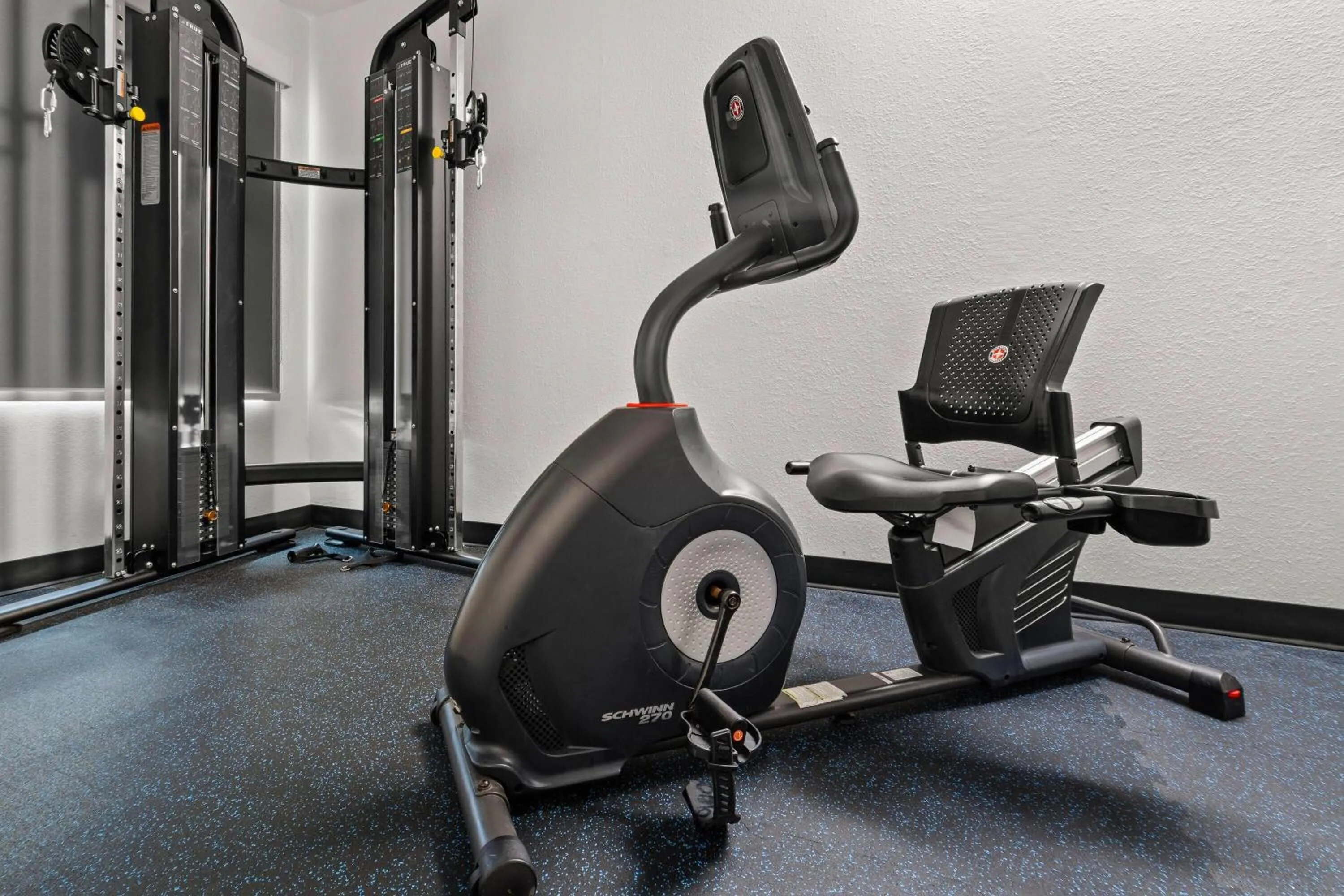 Fitness centre/facilities in Baymont by Wyndham Batavia - Darien Lake
