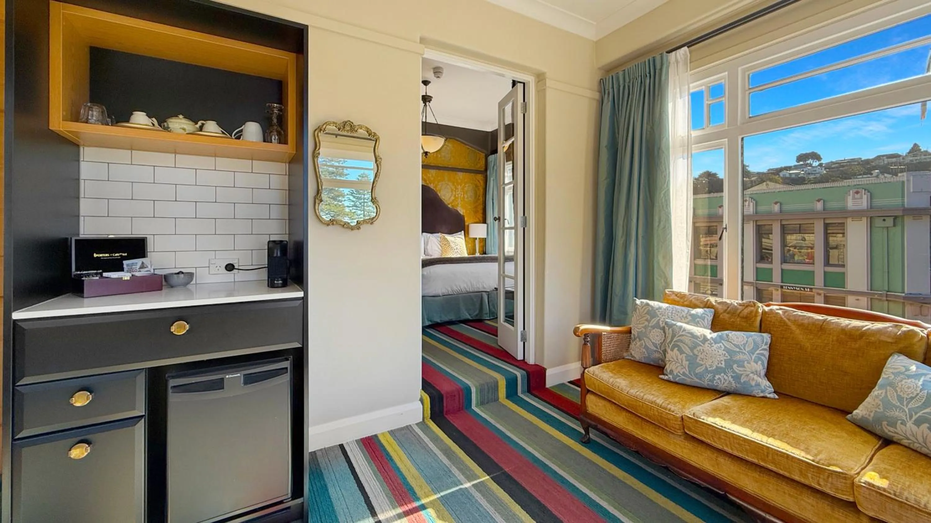 Photo of the whole room in Art Deco Masonic Hotel