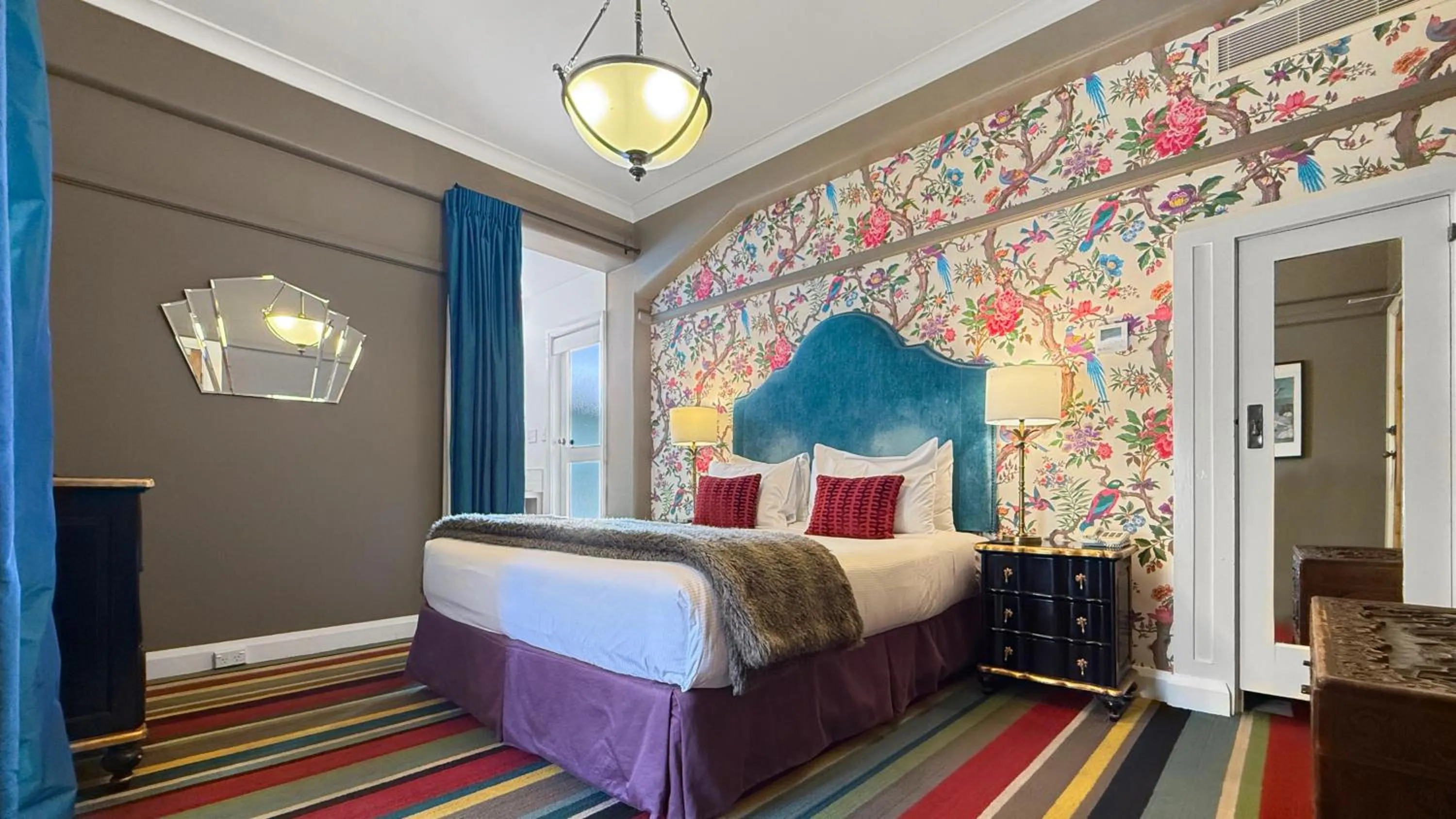 Bedroom, Bed in Art Deco Masonic Hotel