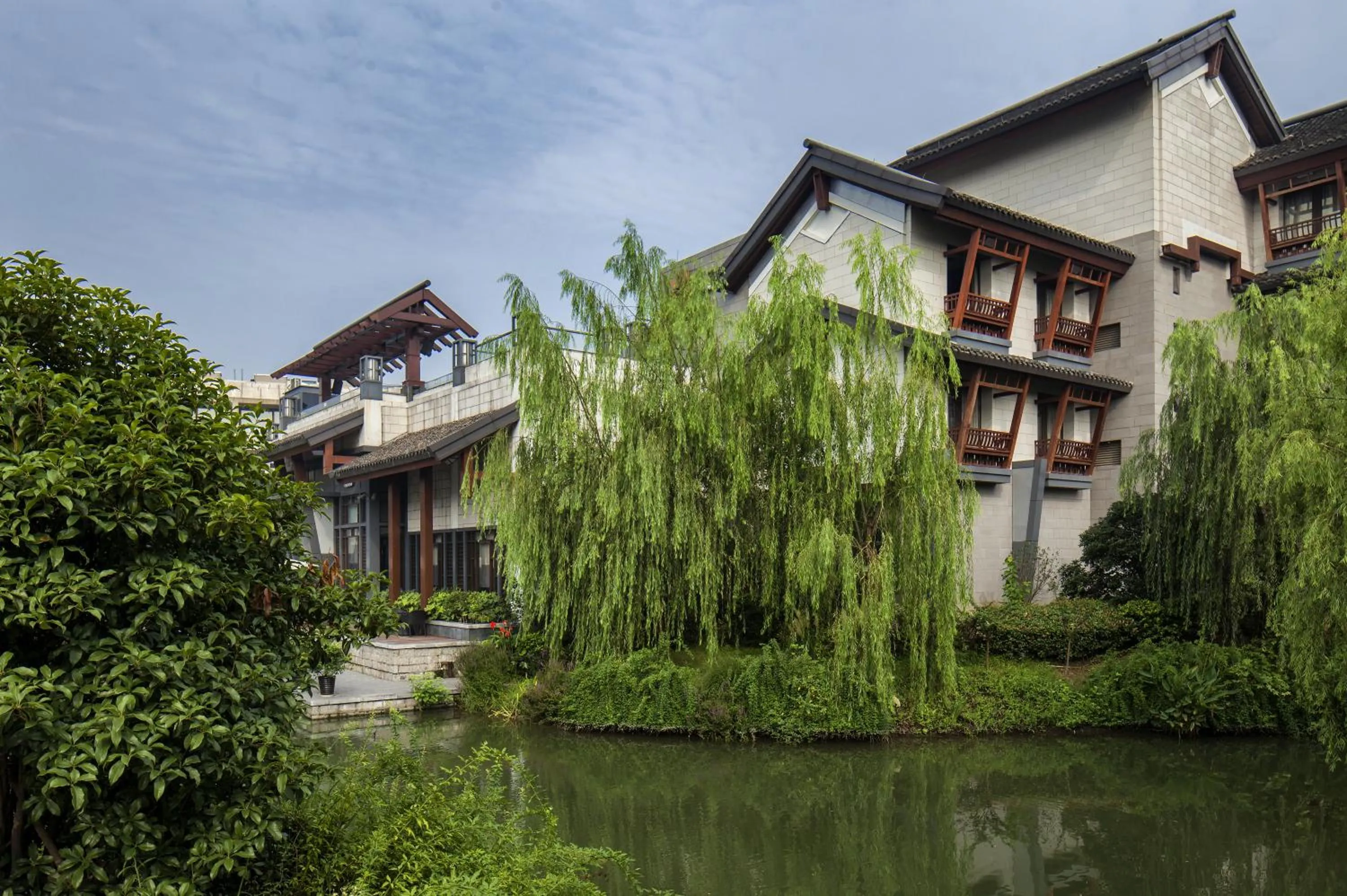 Facade/entrance in Angsana Hangzhou