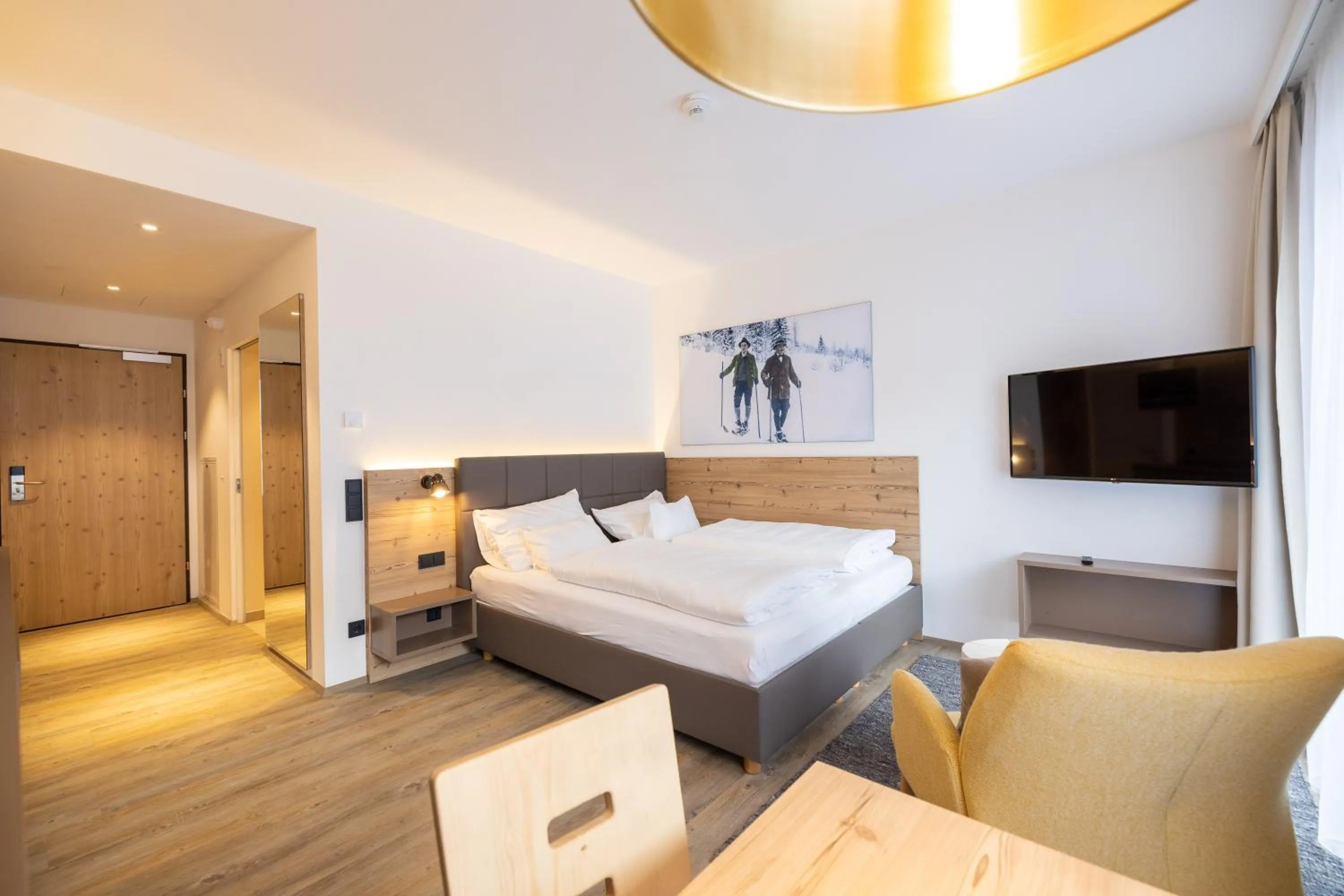 Photo of the whole room, Bed in Dormio Aparthotel Hinterstoder