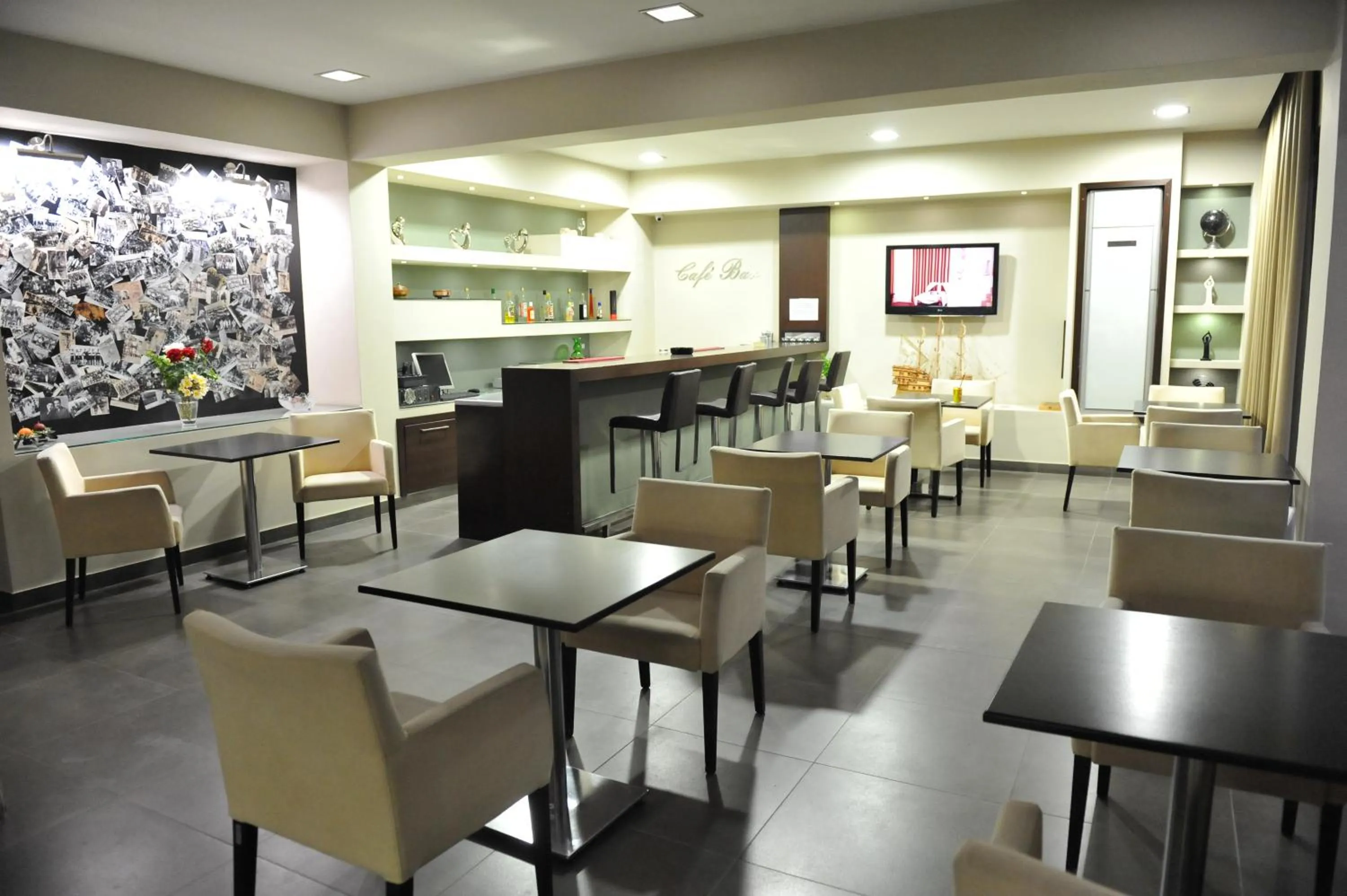 Property building in Maritime