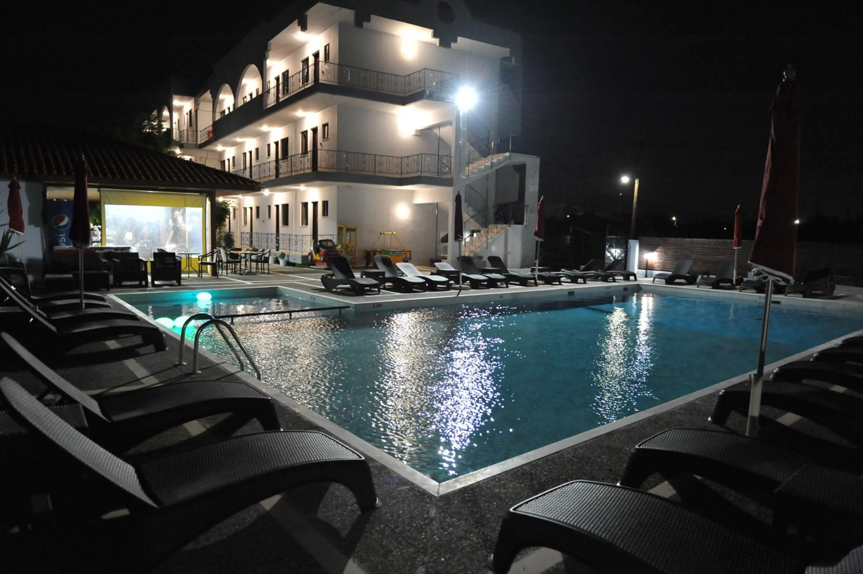 Property building in Maritime