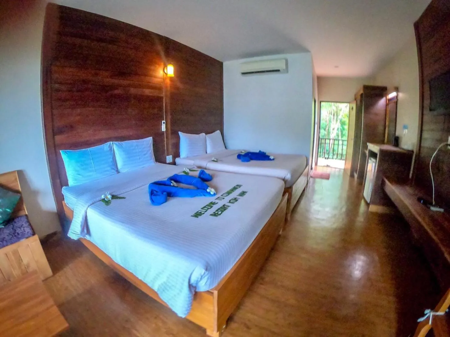 Bed in The Cinnamon Art Resort and Spa