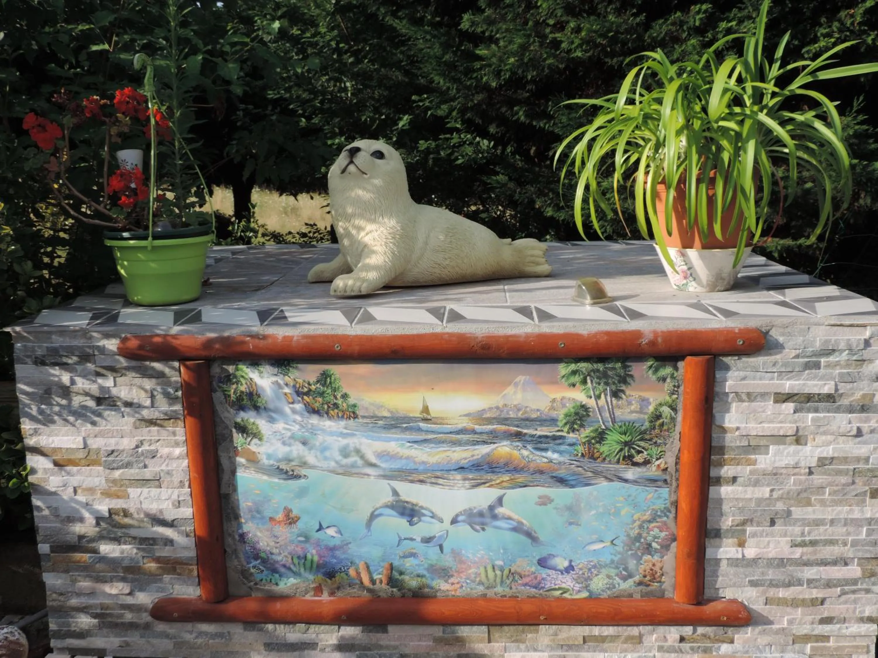 Swimming pool in Chez Papy et Mamy