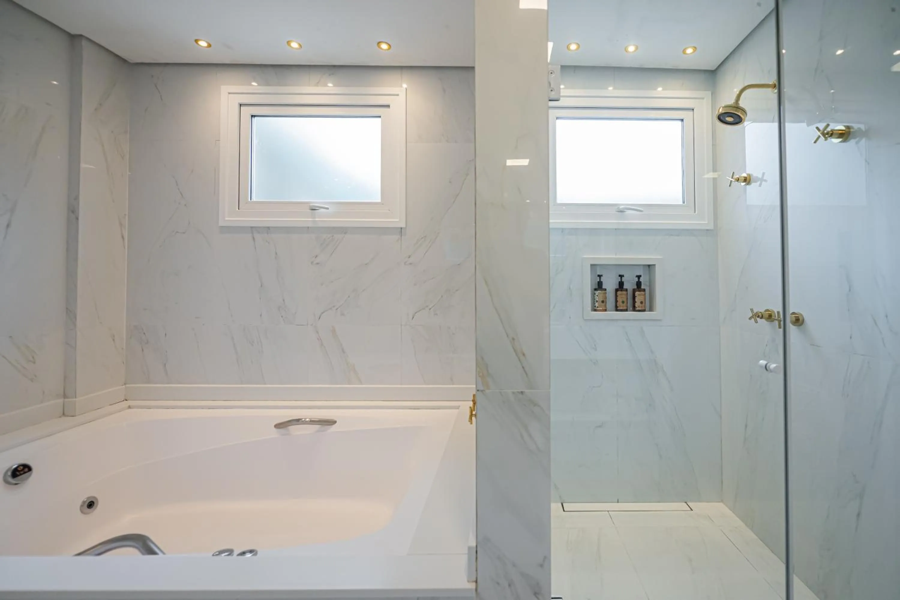 Shower in Villa do Vale Boutique Hotel