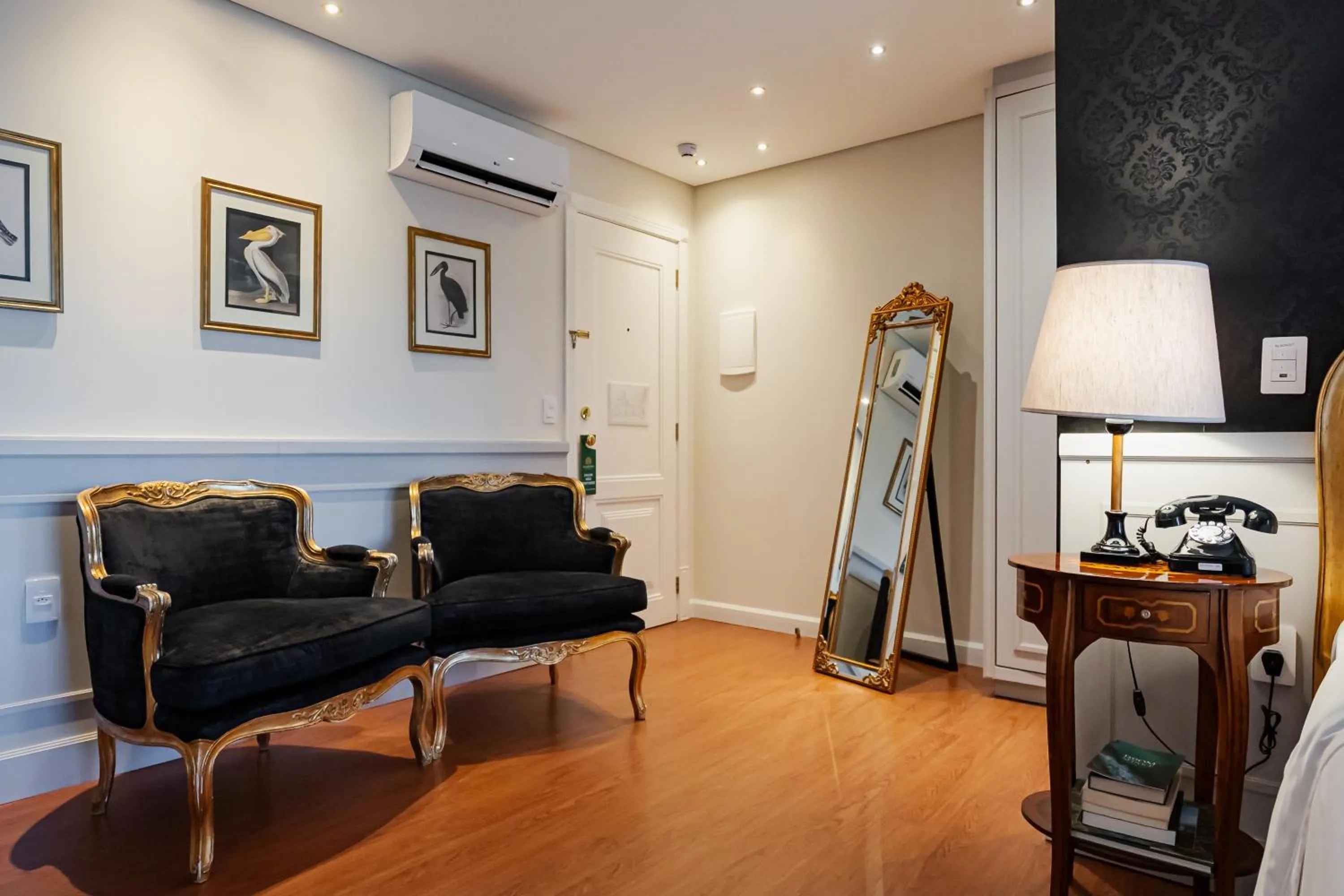 Photo of the whole room in Villa do Vale Boutique Hotel