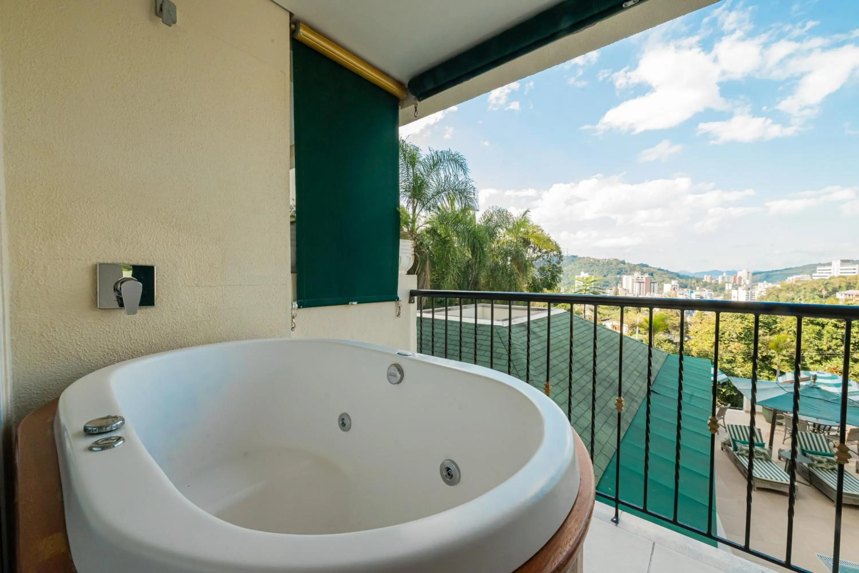 Day in Villa do Vale Boutique Hotel