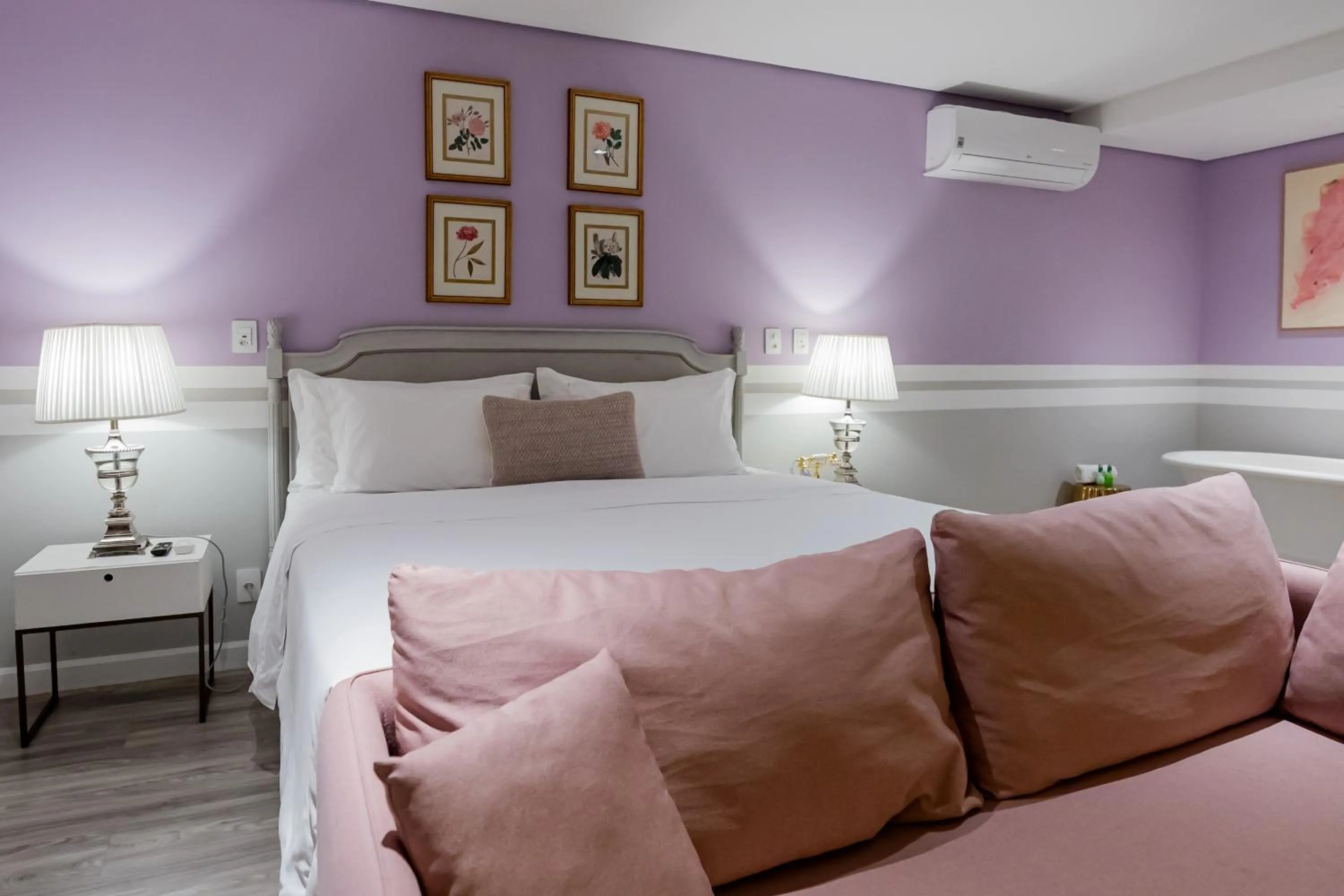 Bed in Villa do Vale Boutique Hotel