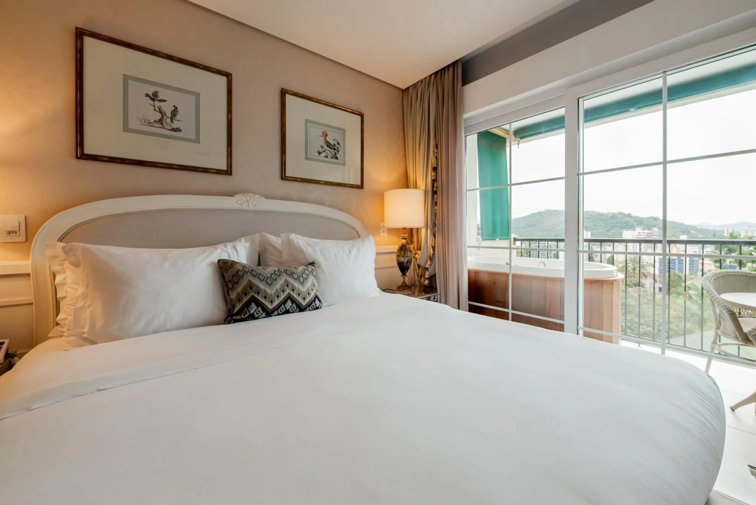 Bed in Villa do Vale Boutique Hotel