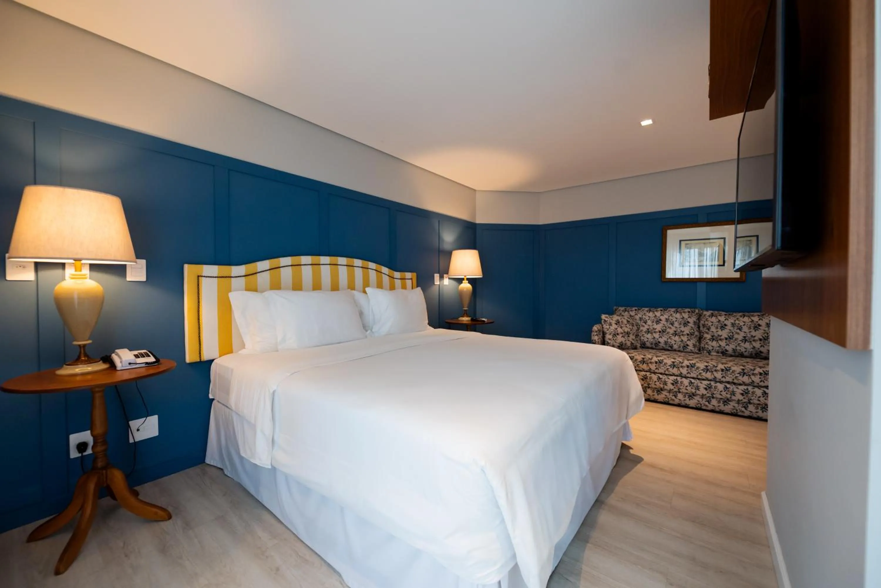 Bed in Villa do Vale Boutique Hotel