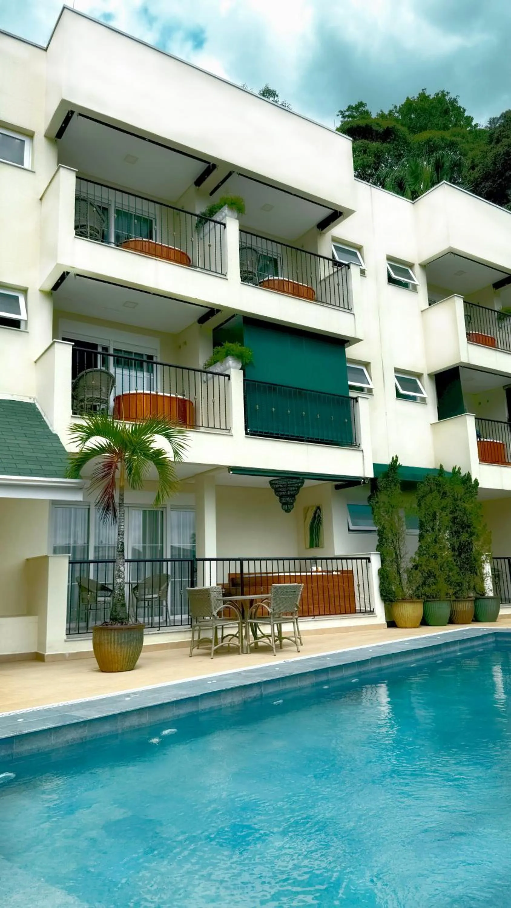 Swimming pool in Villa do Vale Boutique Hotel