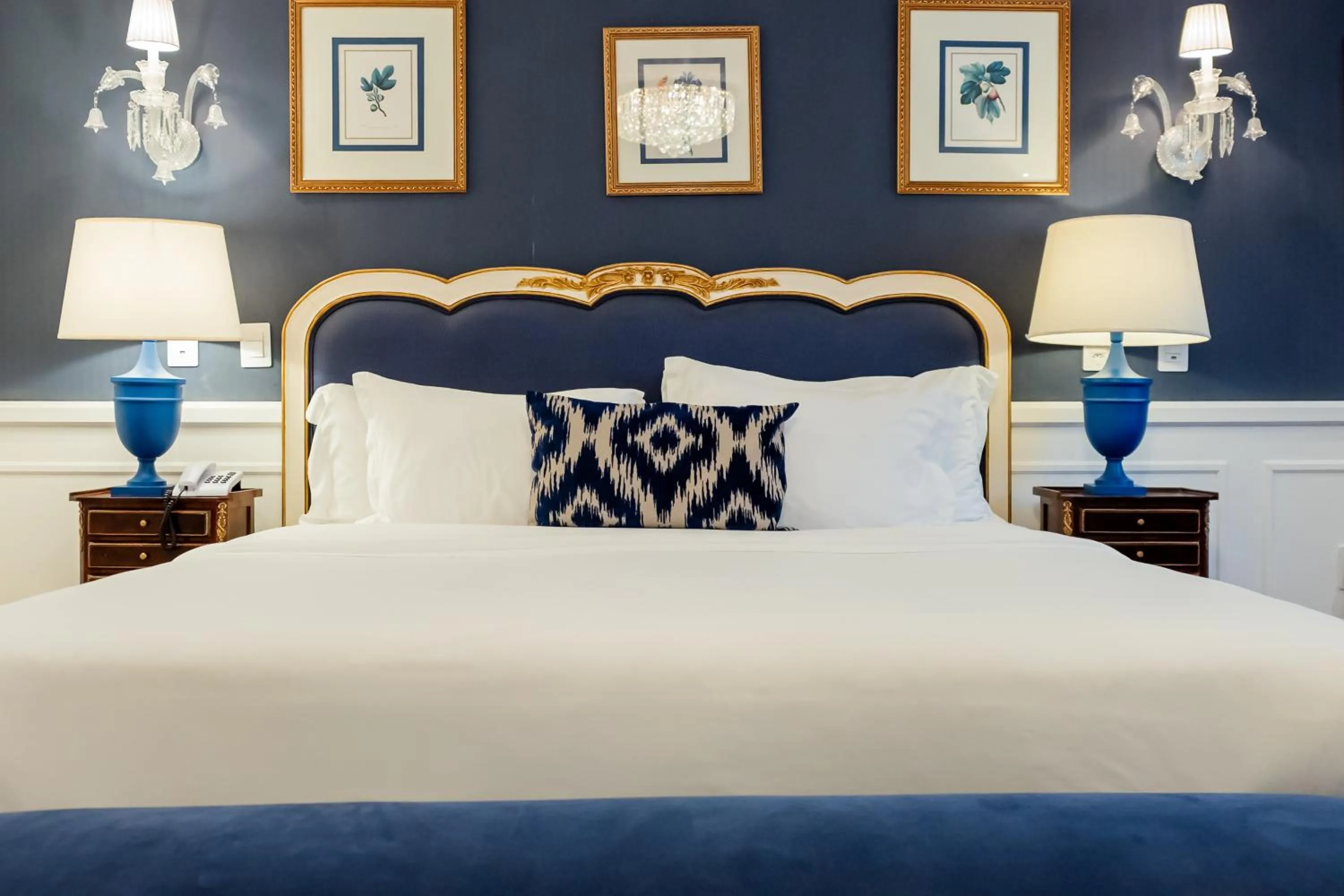 Bed in Villa do Vale Boutique Hotel