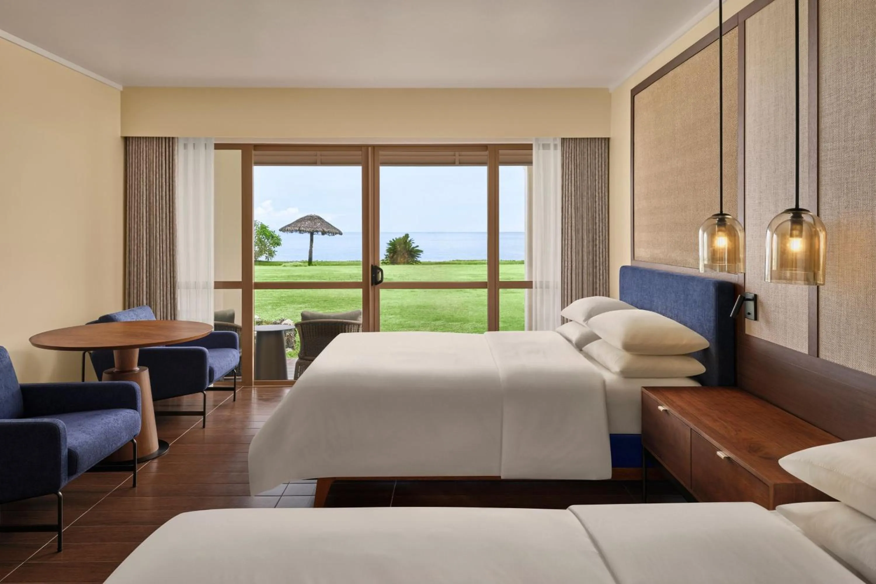 Photo of the whole room, Bed in Sheraton Samoa Beach Resort