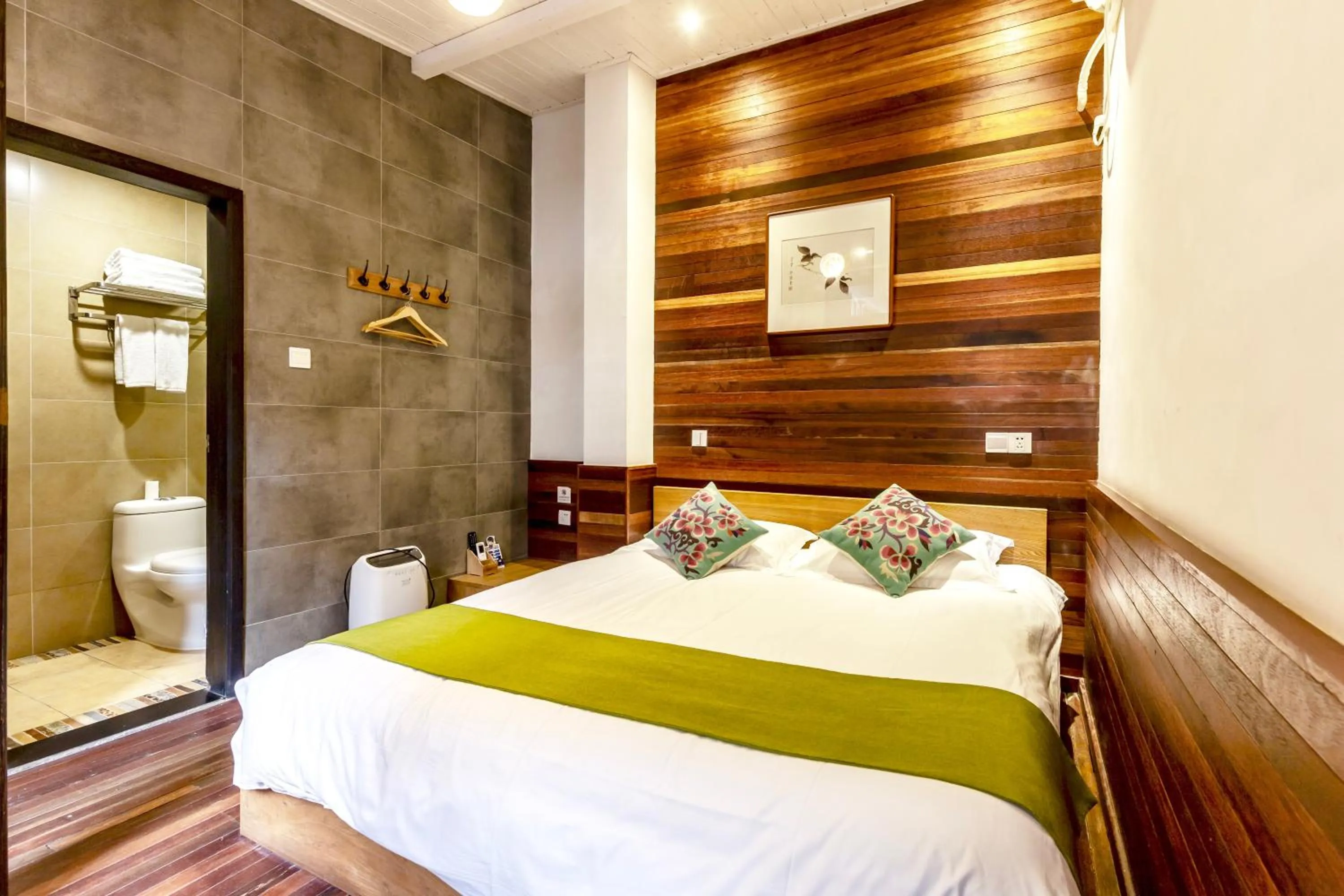 Photo of the whole room, Bed in Hofang Guest House