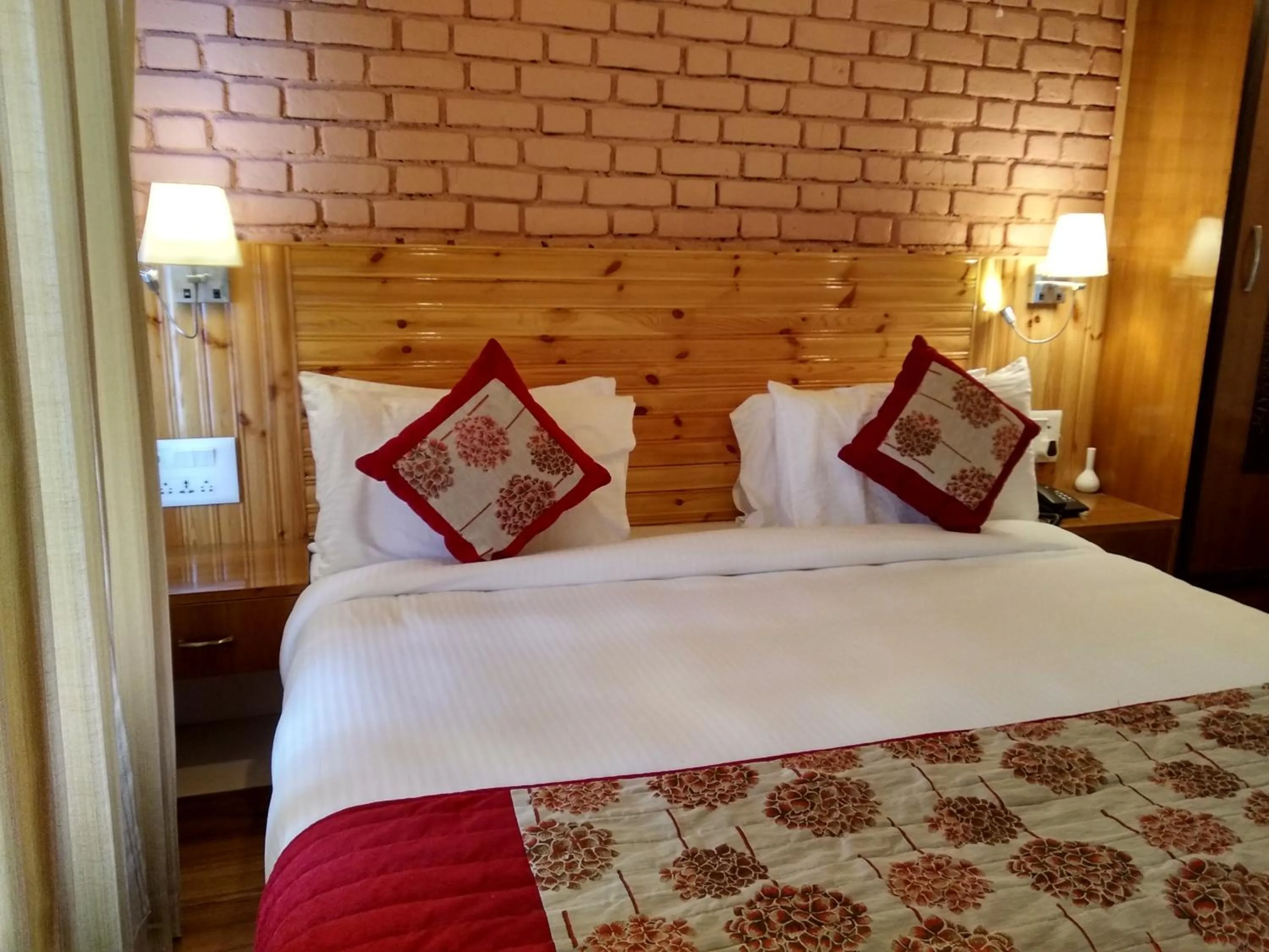 Bed in The Moksh Eco Inn