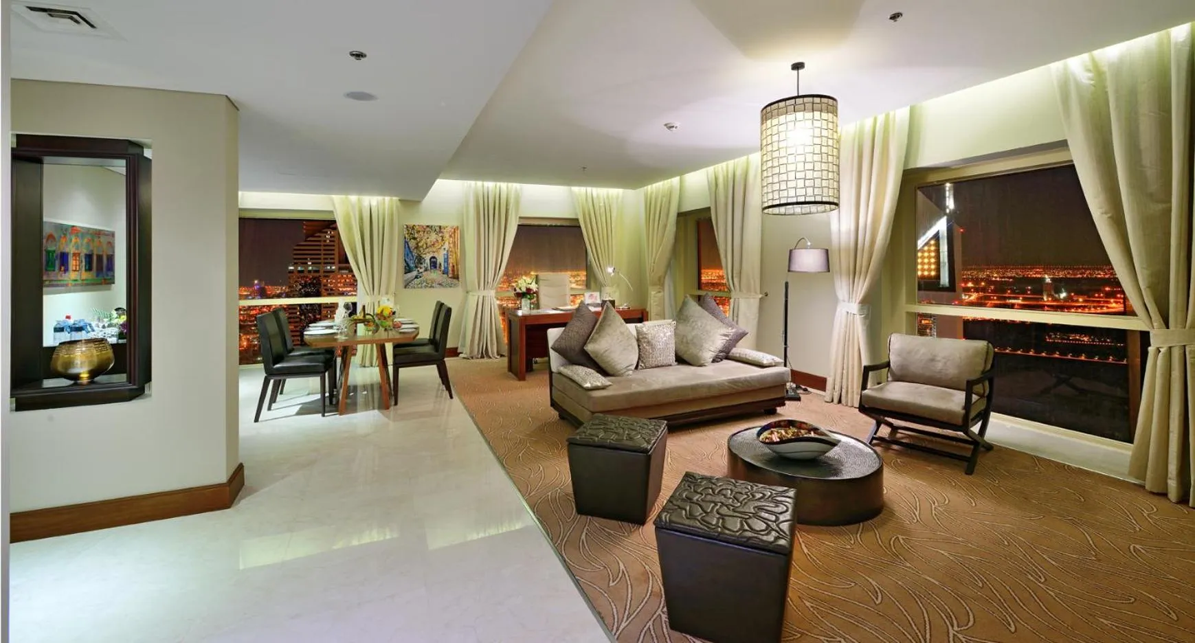 Living room in The Tower Plaza Hotel Dubai