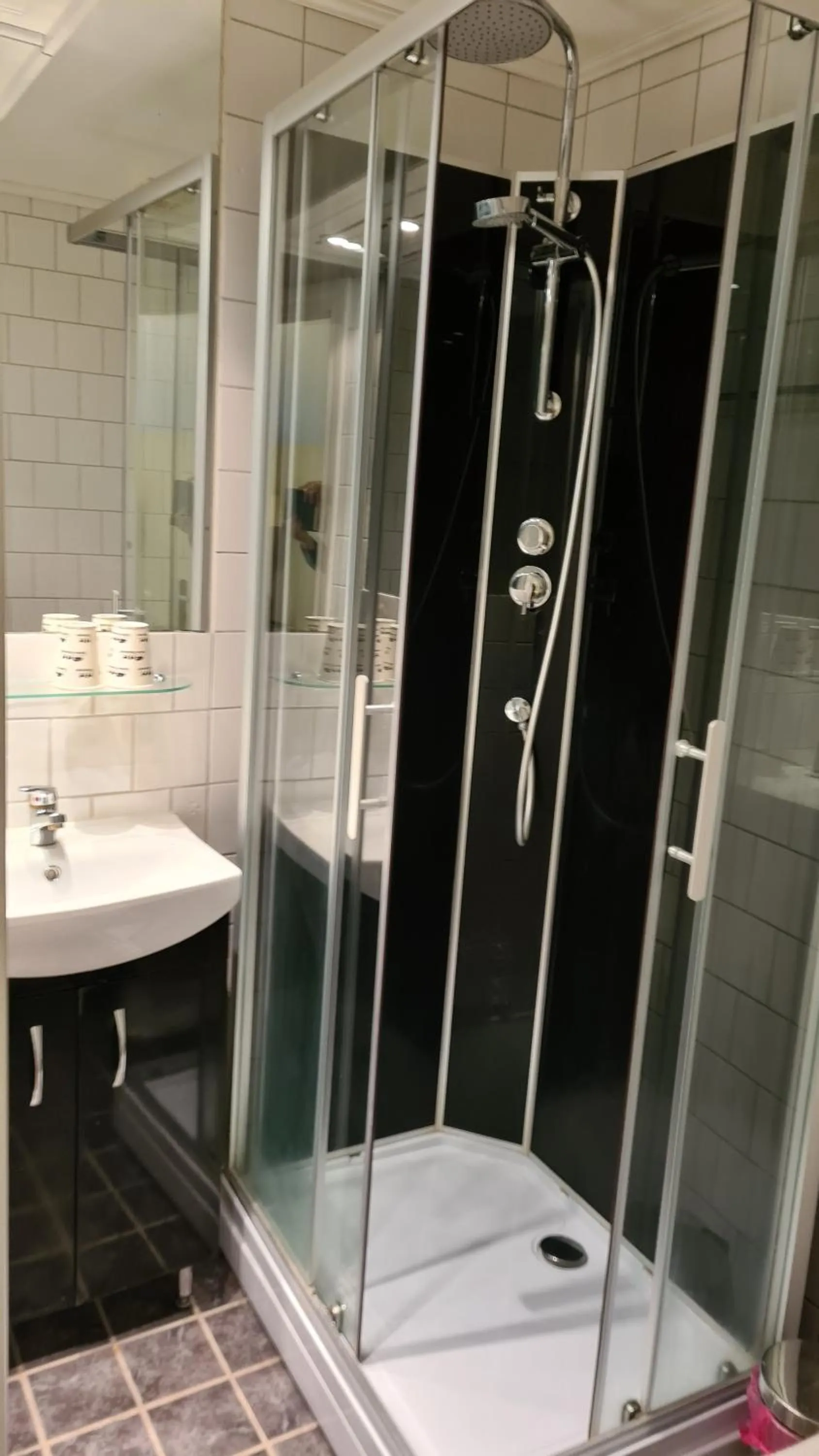Bathroom in Kolbäcks Gästgivaregård