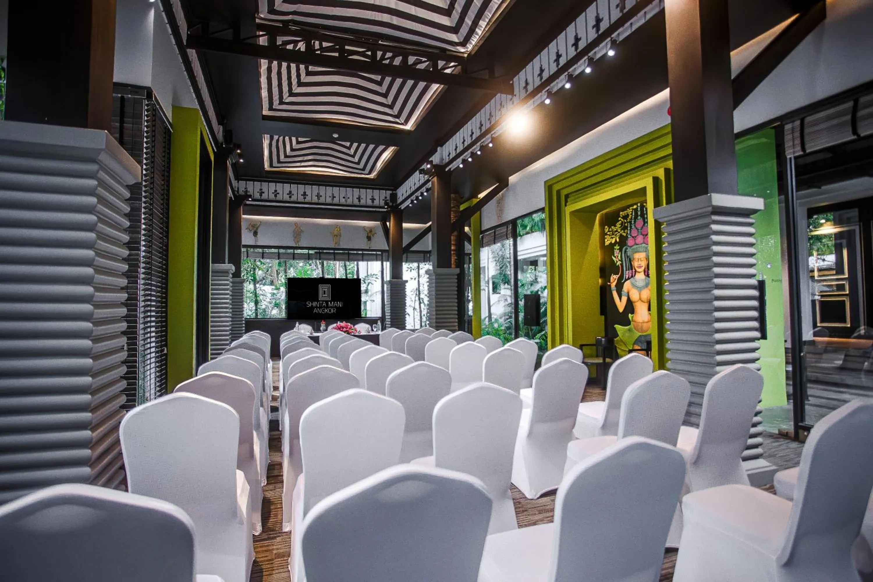 Meeting/conference room in Shinta Mani Angkor