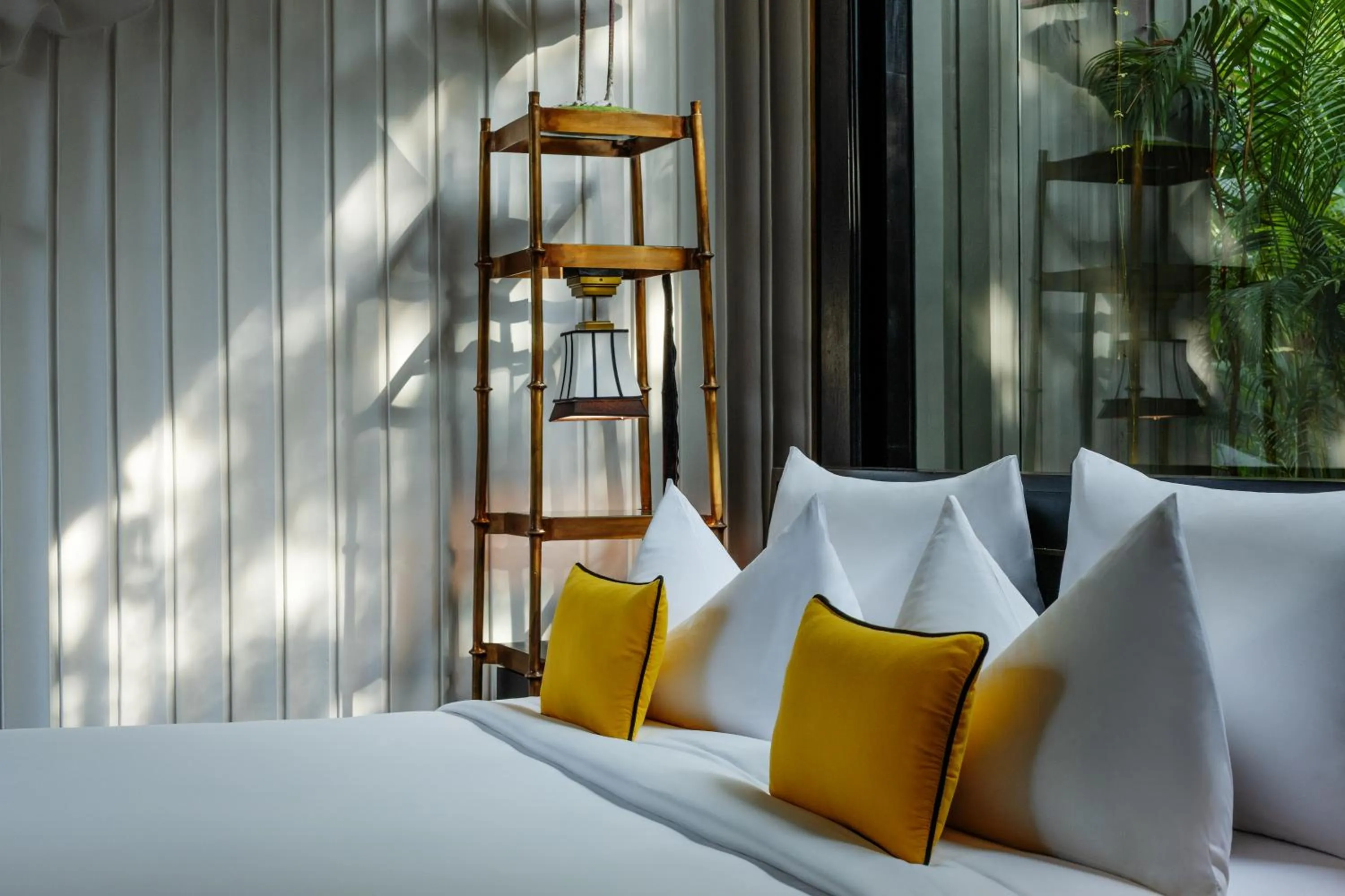 Bed in Shinta Mani Angkor