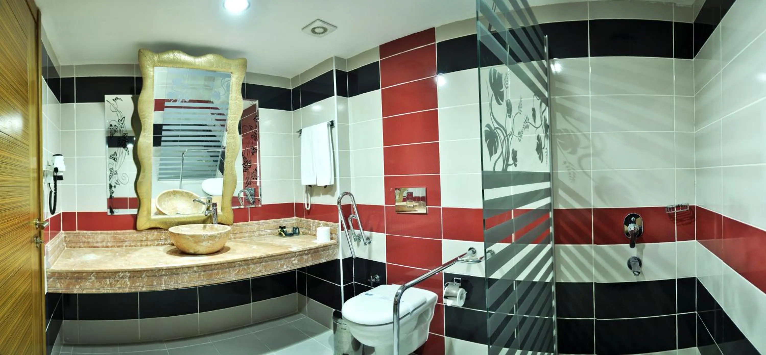 Bathroom in Demosan Hotel