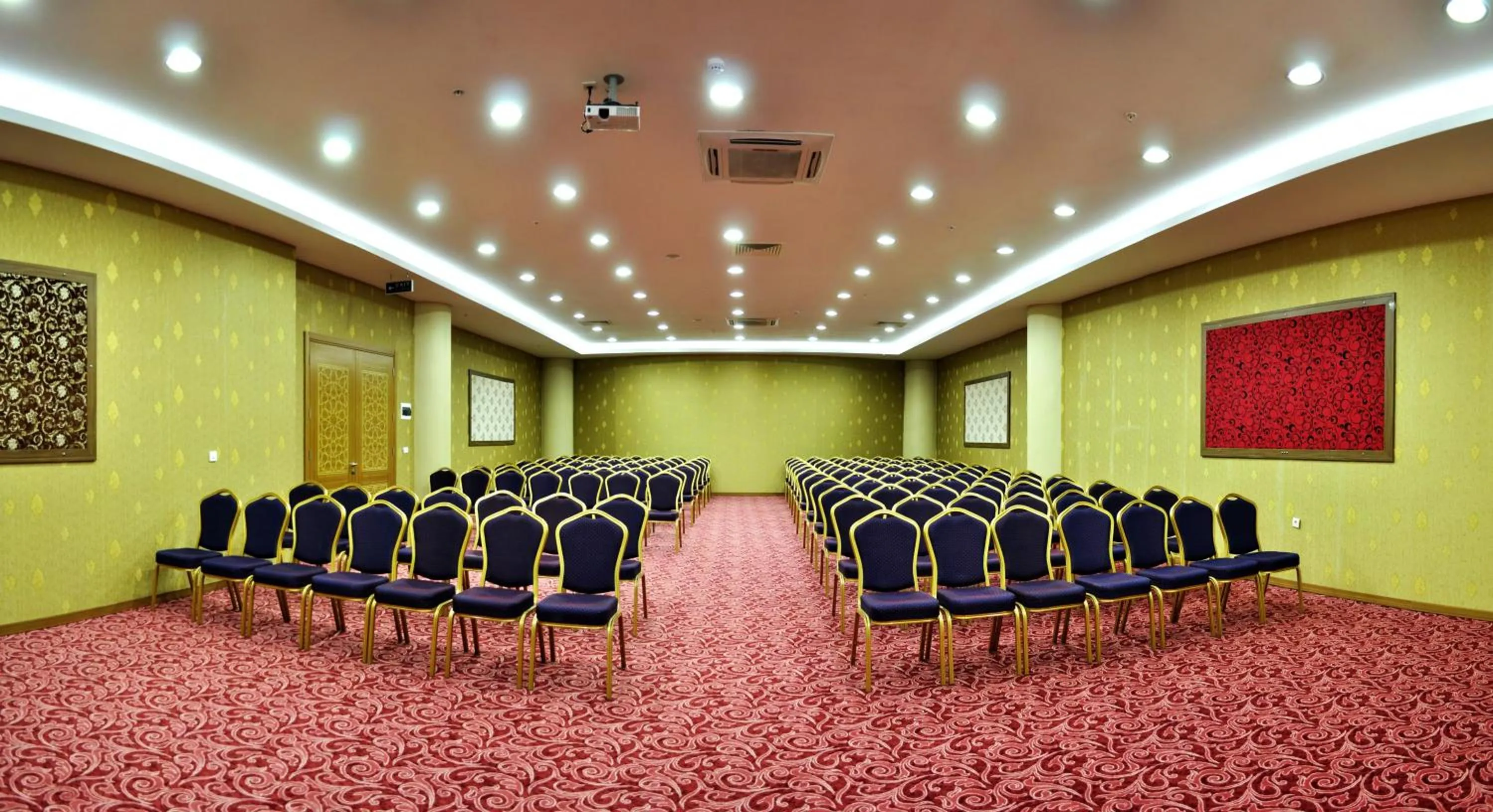 Meeting/conference room in Demosan Hotel