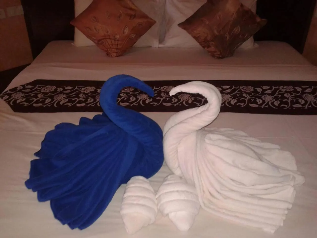 Property building, Bed in Palm Garden Resort