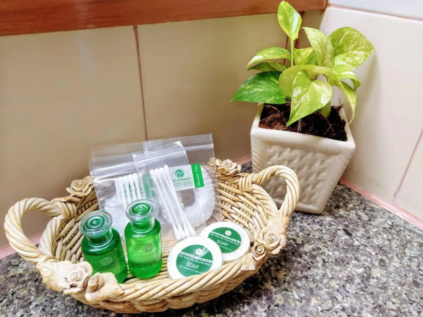 Bathroom in Viang Tak Riverside Hotel