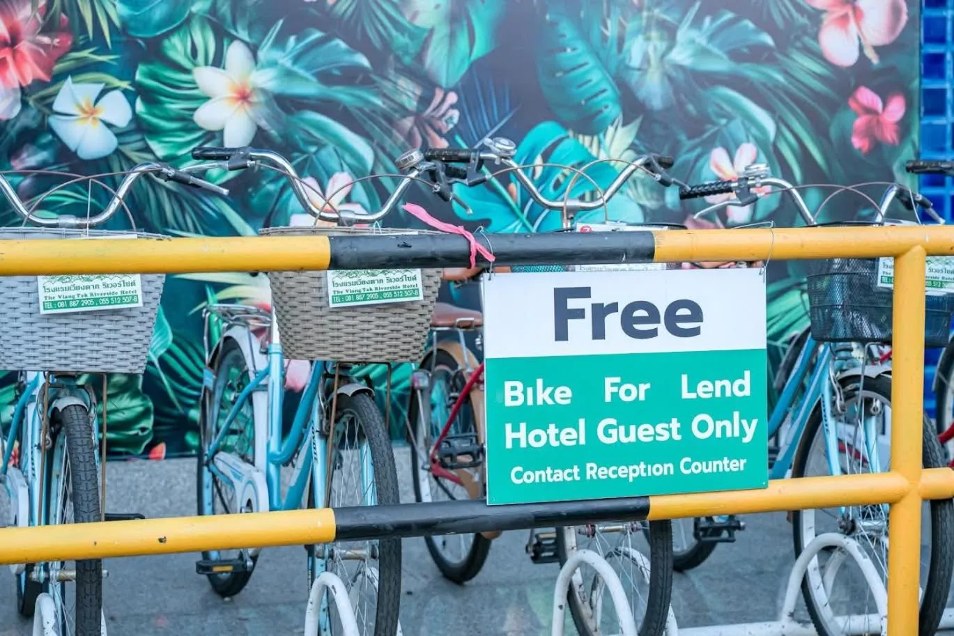 Viang Tak Riverside Hotel